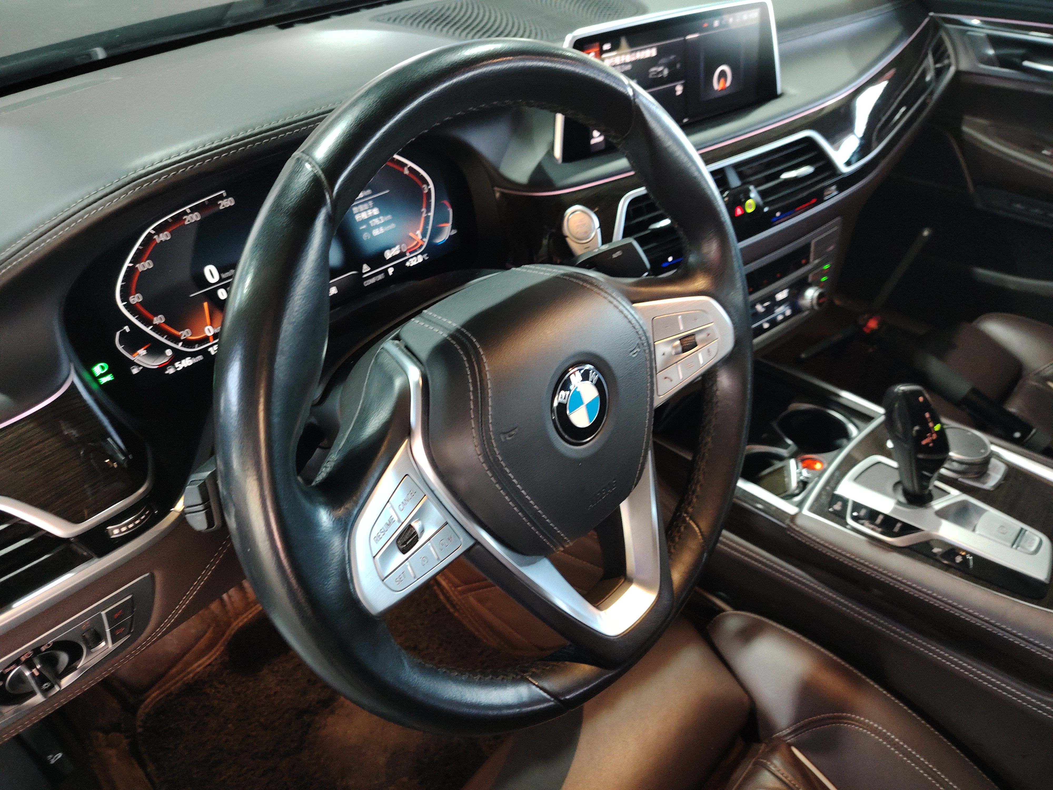 BMW 7 Series 2021 — фото 15
