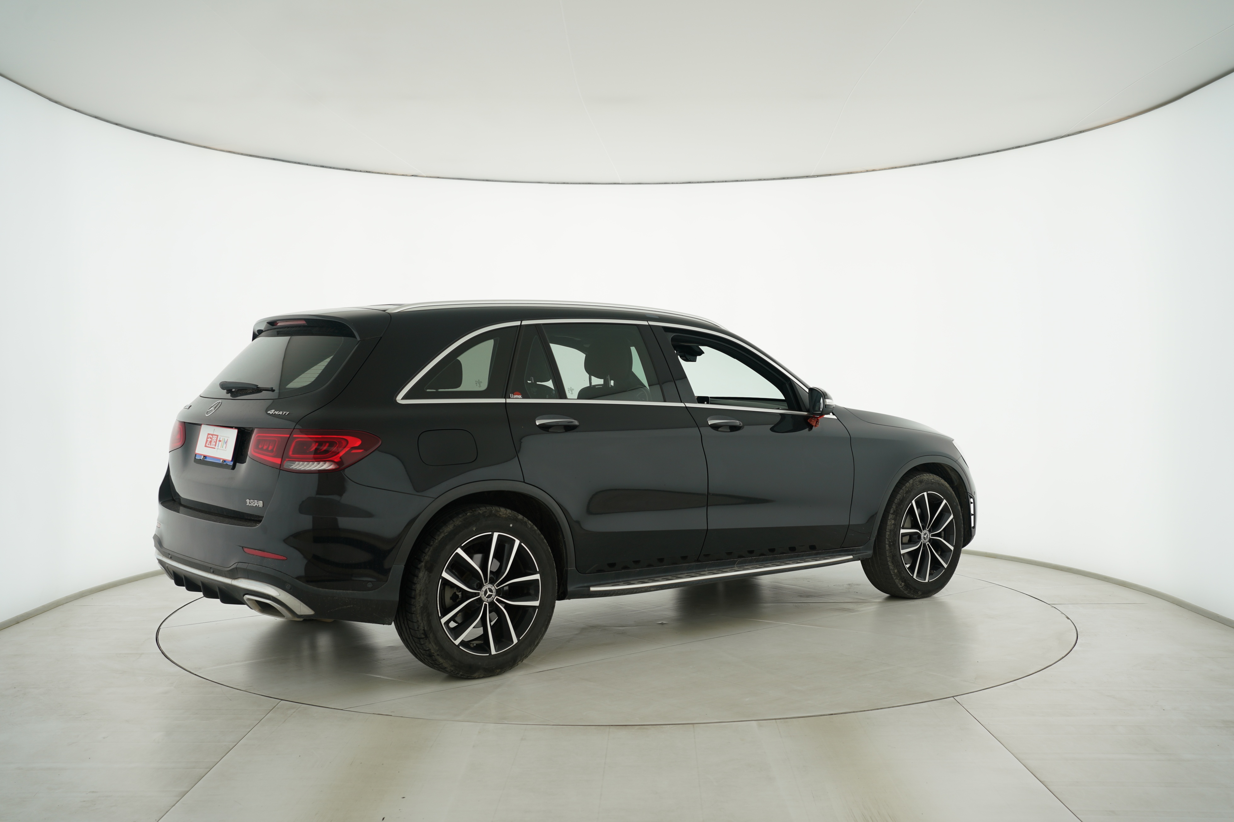 Mercedes Benz GLC 2020 — фото 12