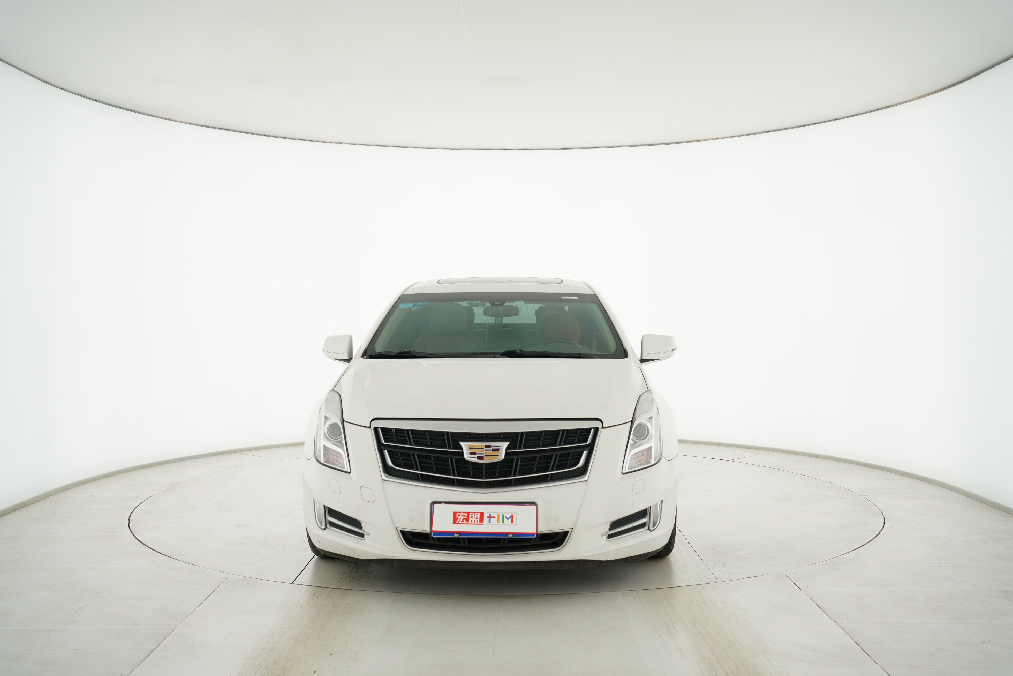 Cadillac XTS 2016 — фото 2