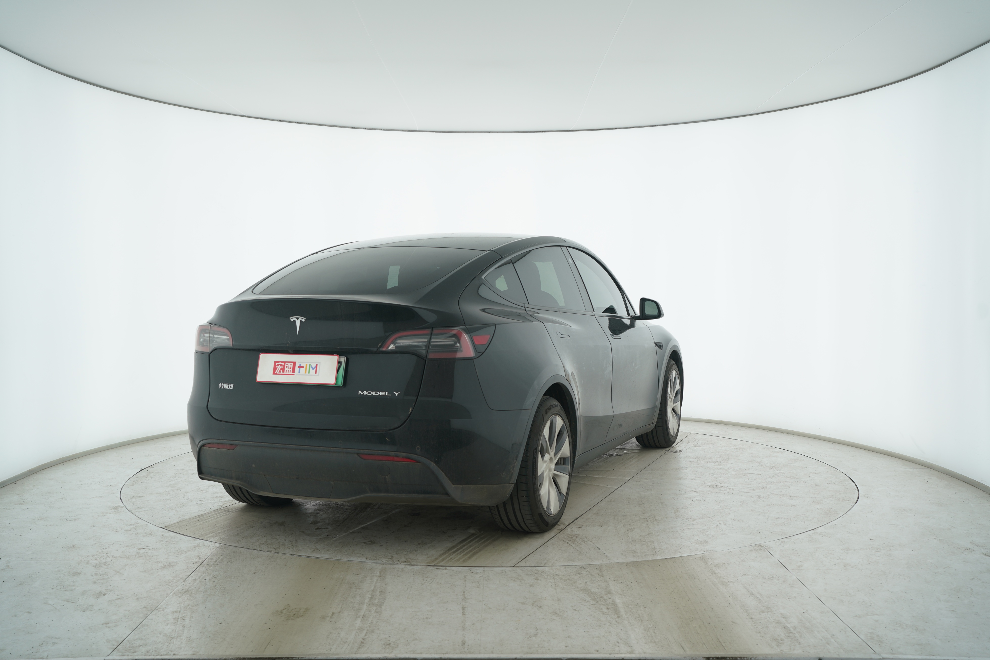 Tesla Model Y 2021 — фото 13