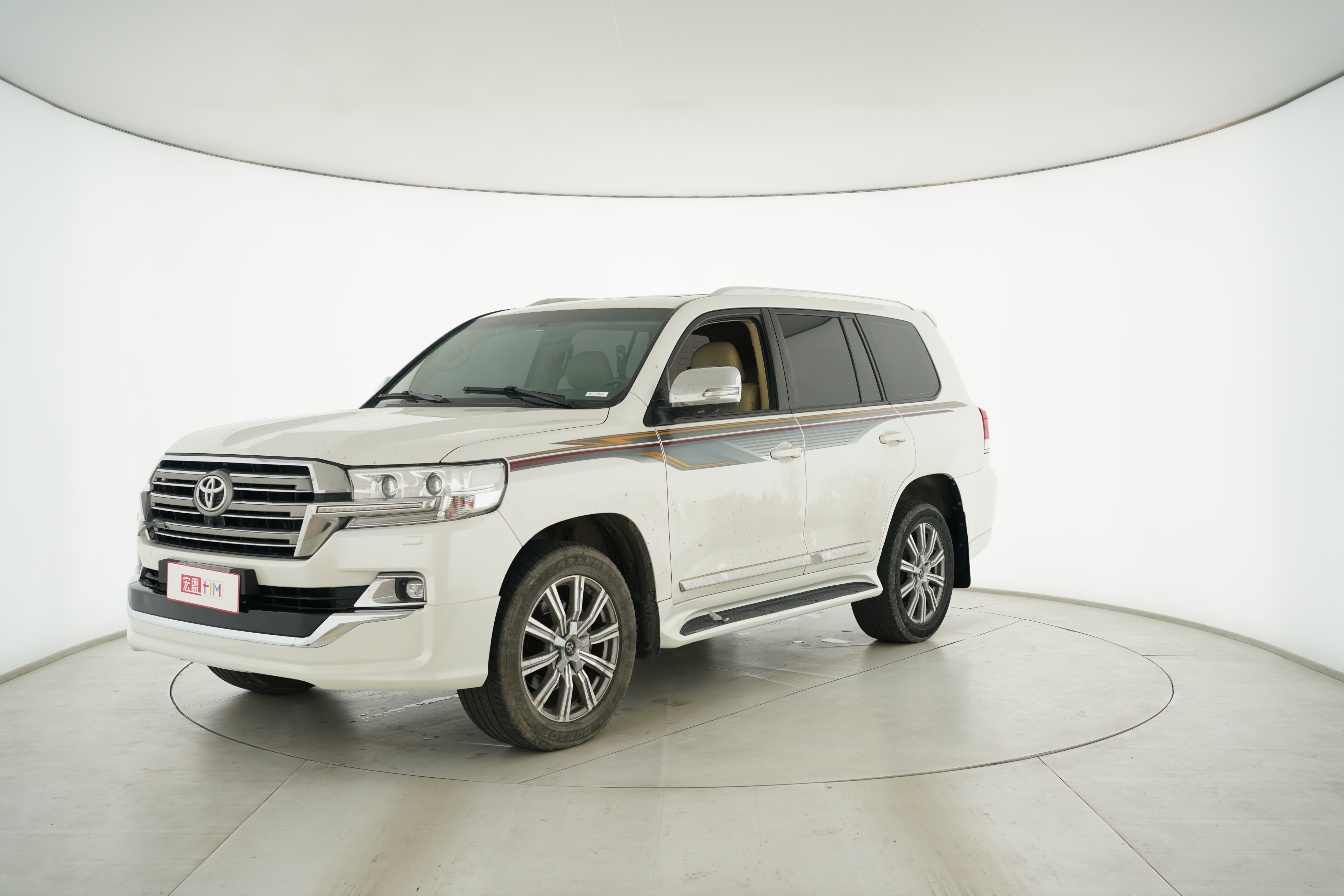 Toyota Land Cruiser (Imported) 2016 — фото 1