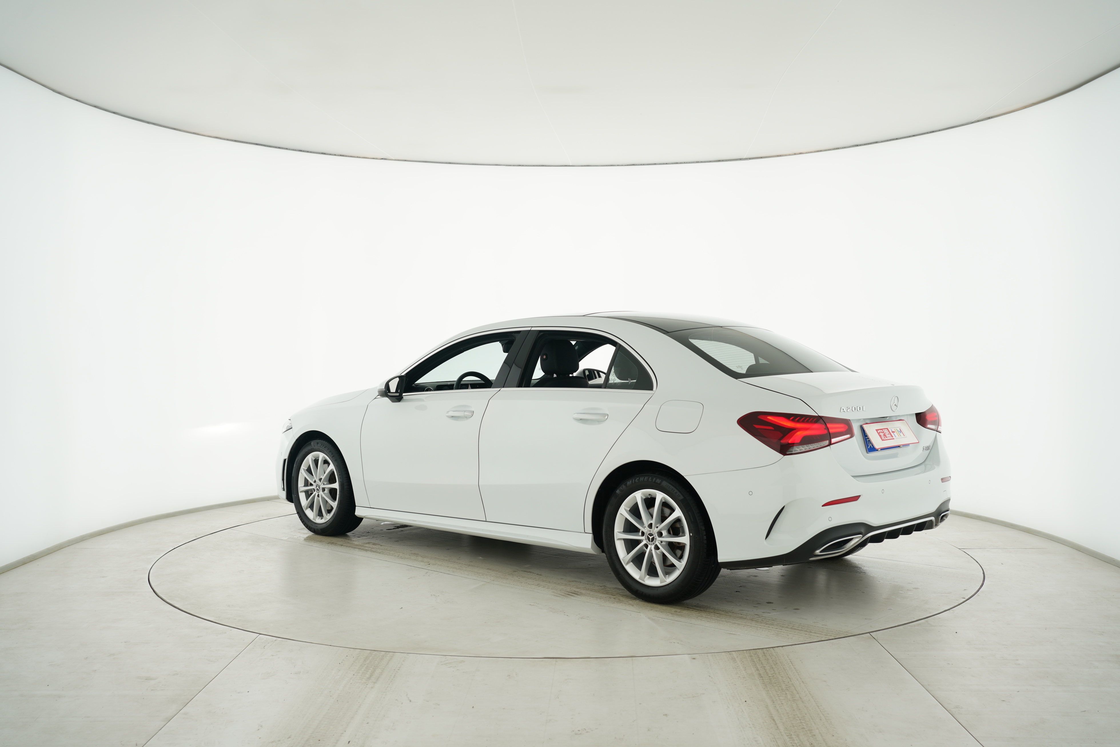 Mercedes Benz A-Class 2020 — фото 5