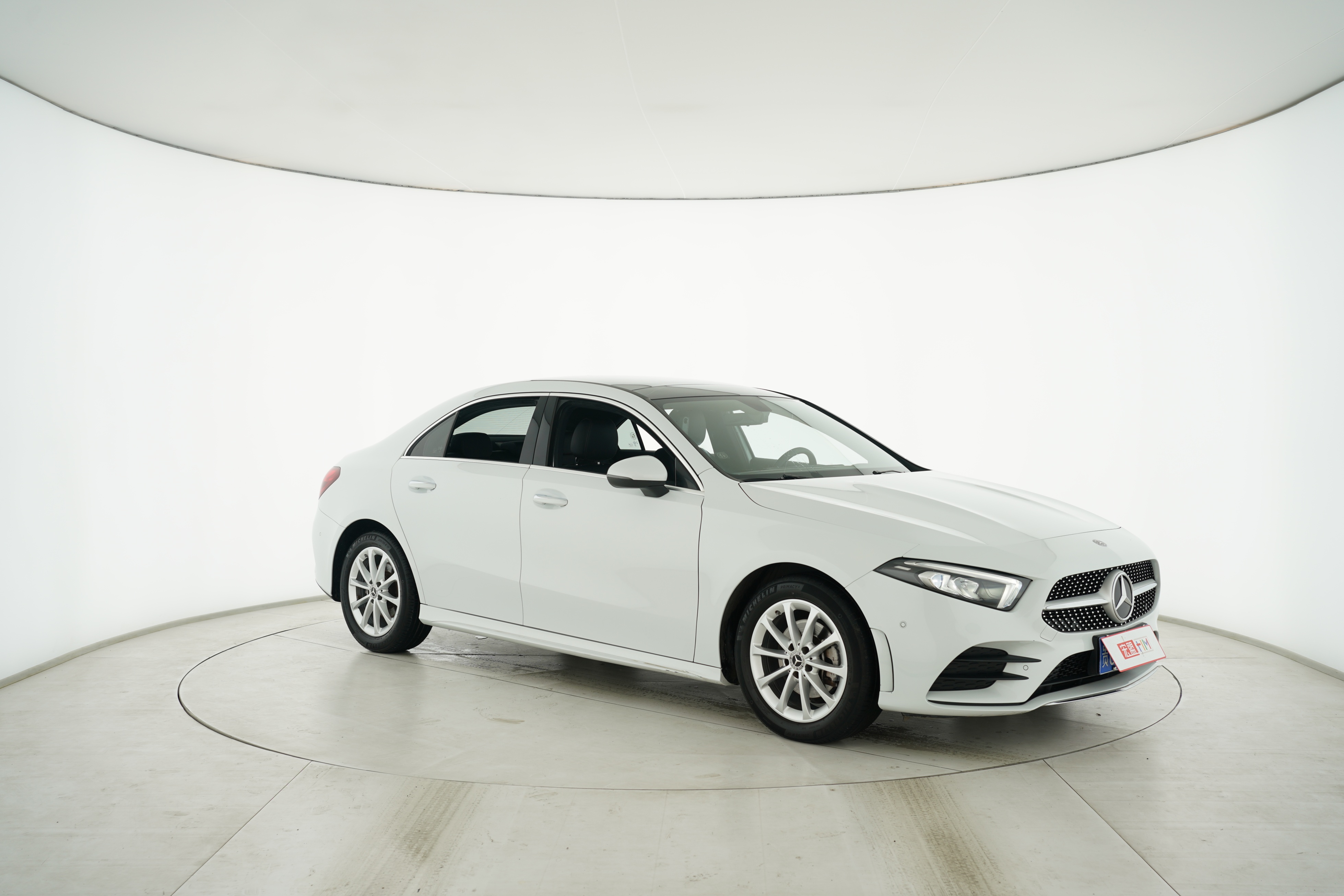 Mercedes Benz A-Class 2020 — фото 10