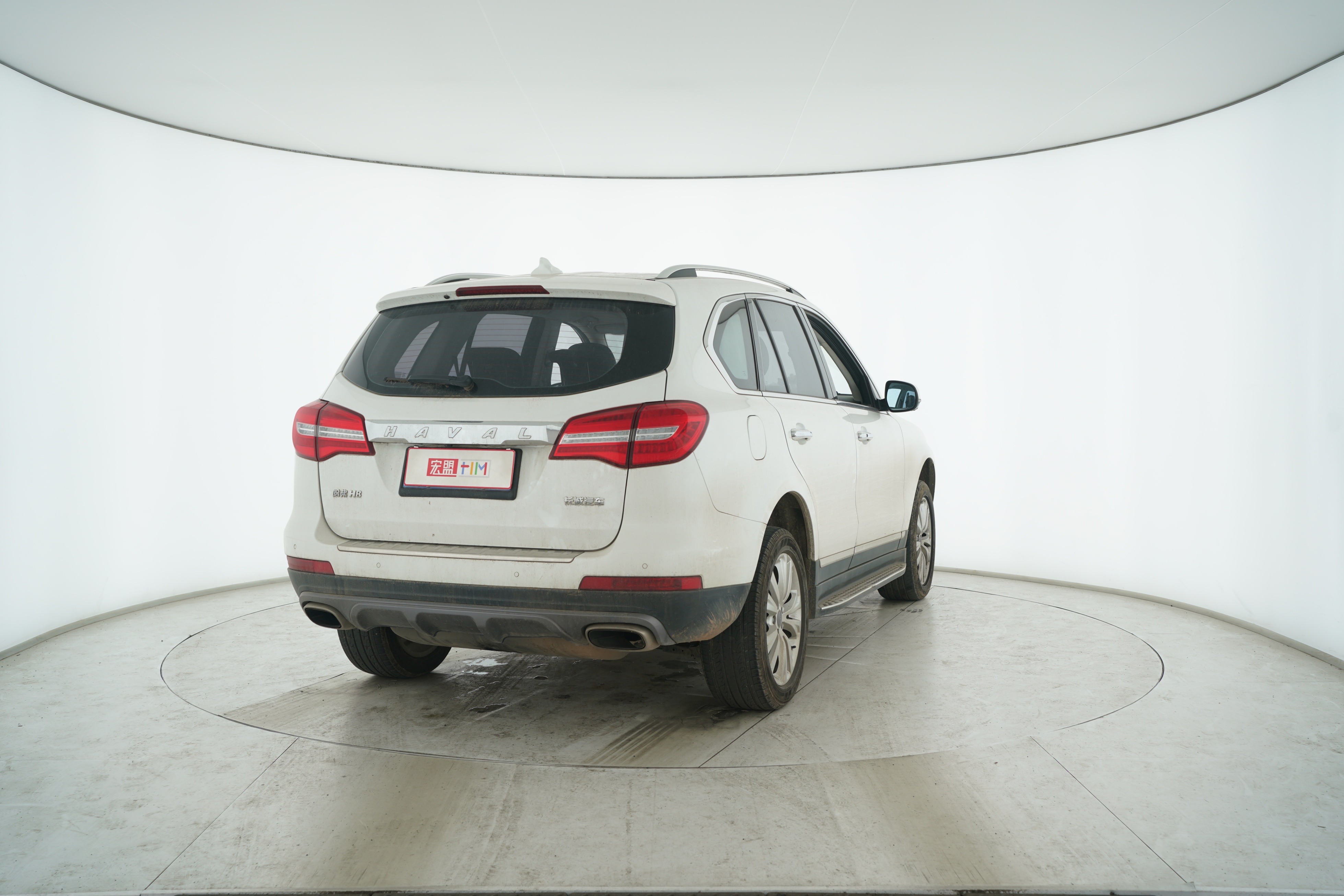 HAVAL H8 2017 — фото 13