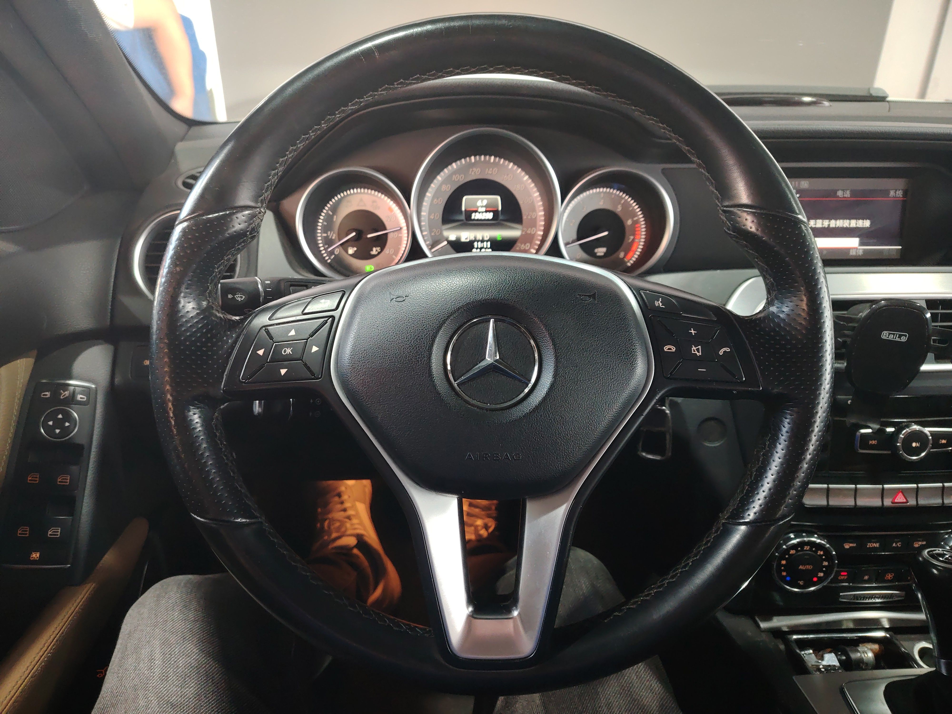 Mercedes Benz C-Class(Import) 2011 — фото 15