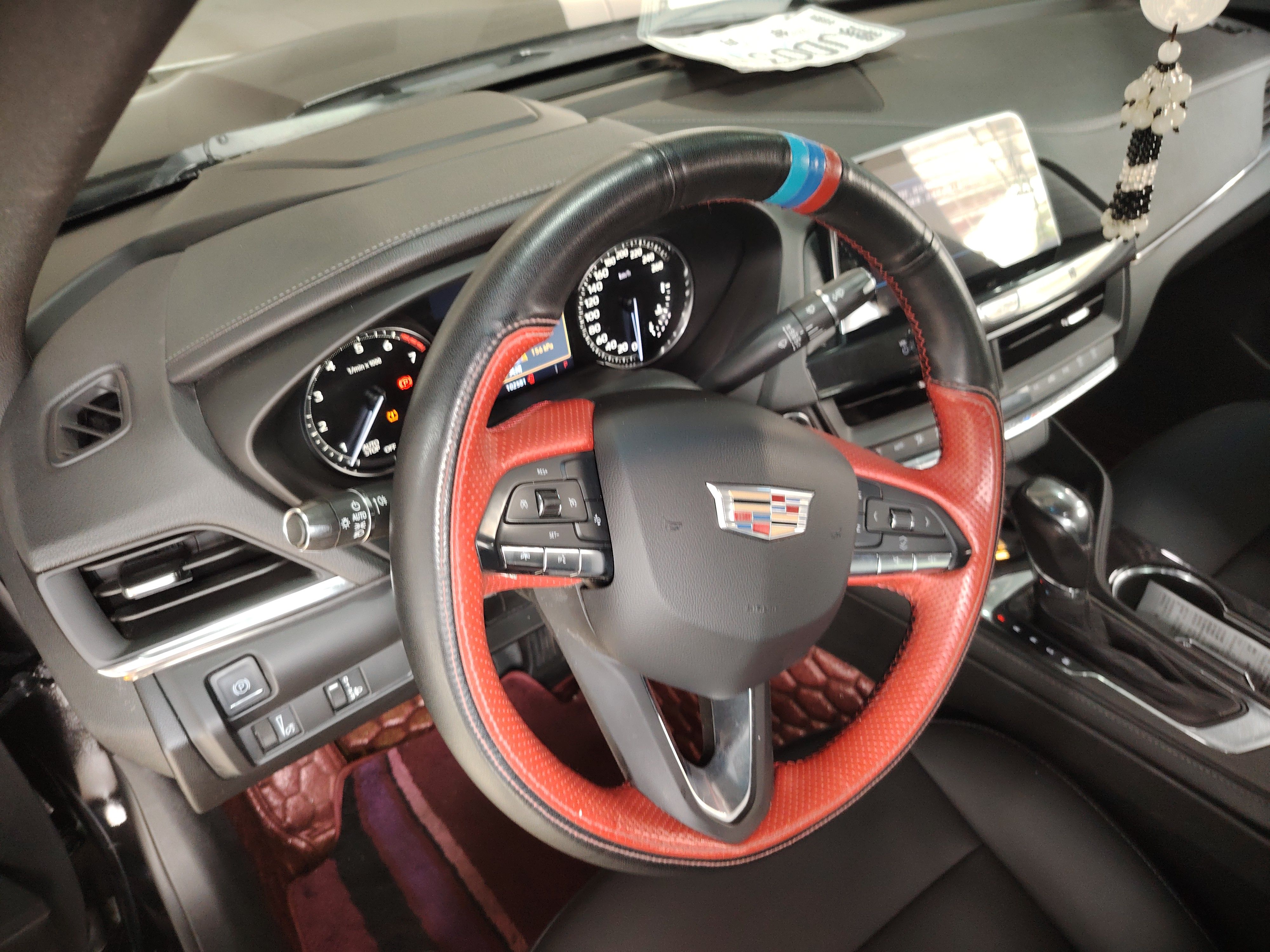 Cadillac CT4 2020 — фото 15