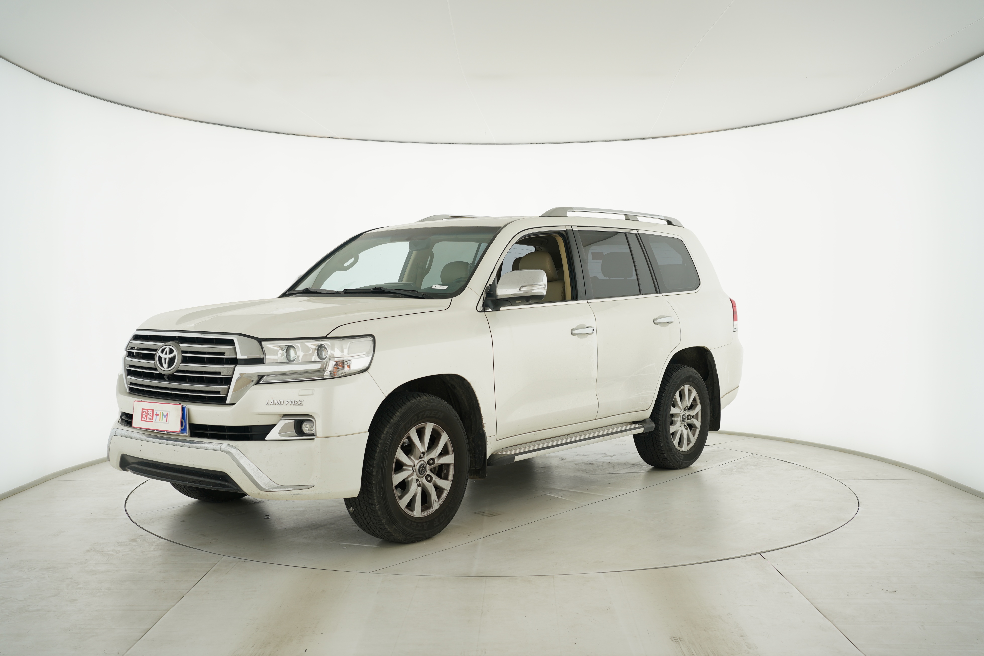 Toyota Land Cruiser (Imported) 2016 — фото 1