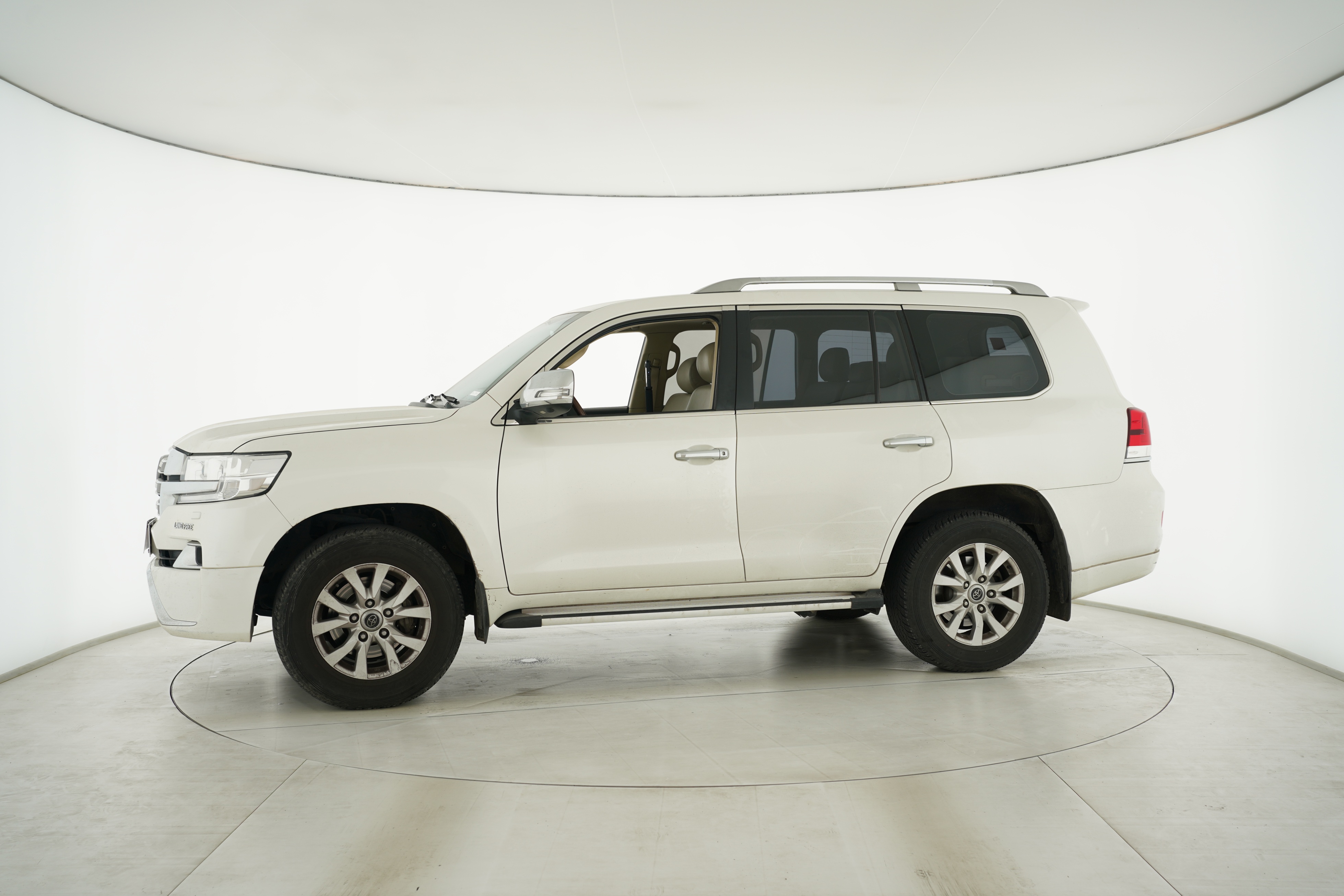 Toyota Land Cruiser (Imported) 2016 — фото 7