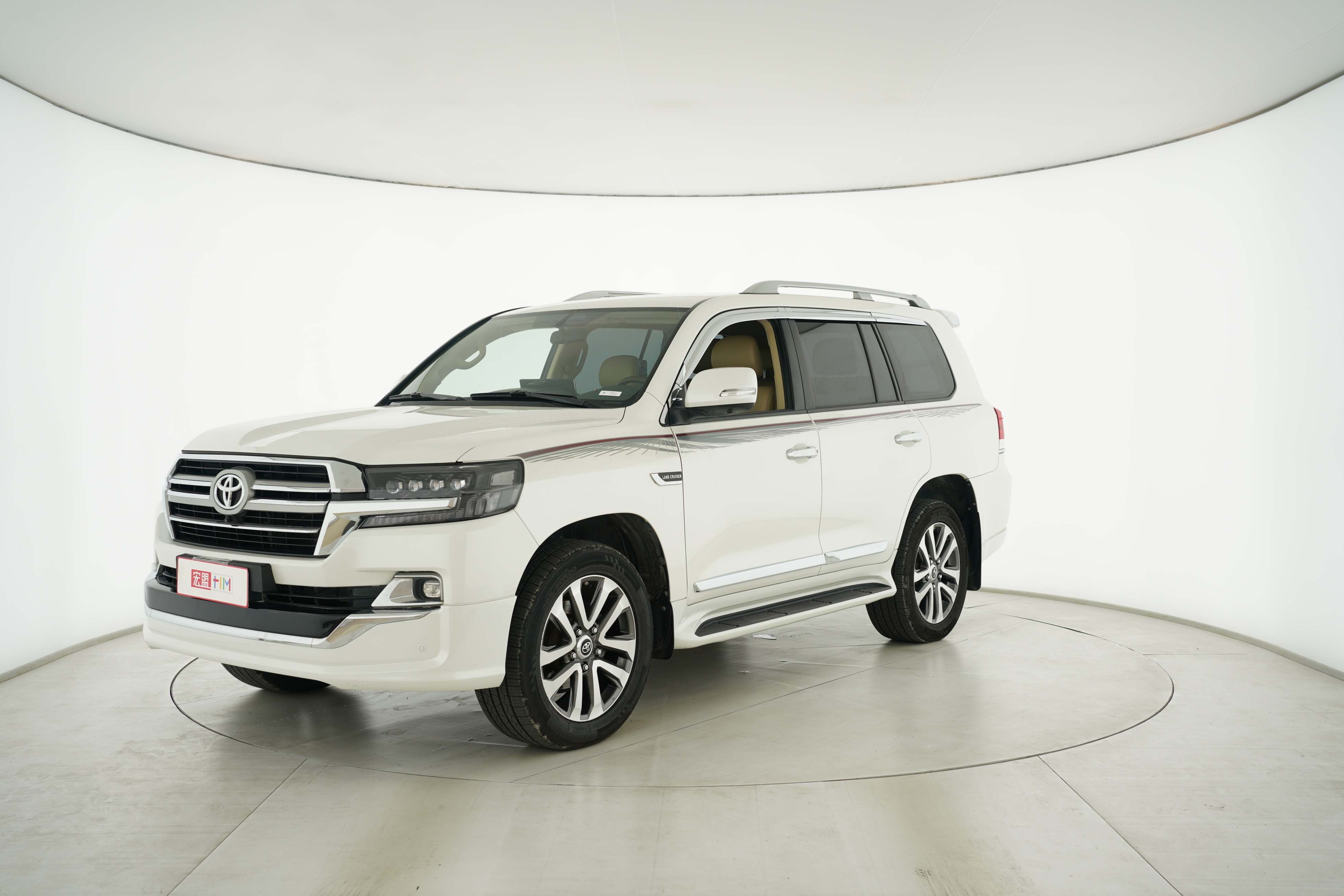 Toyota Land Cruiser (Imported) 2016 — фото 1