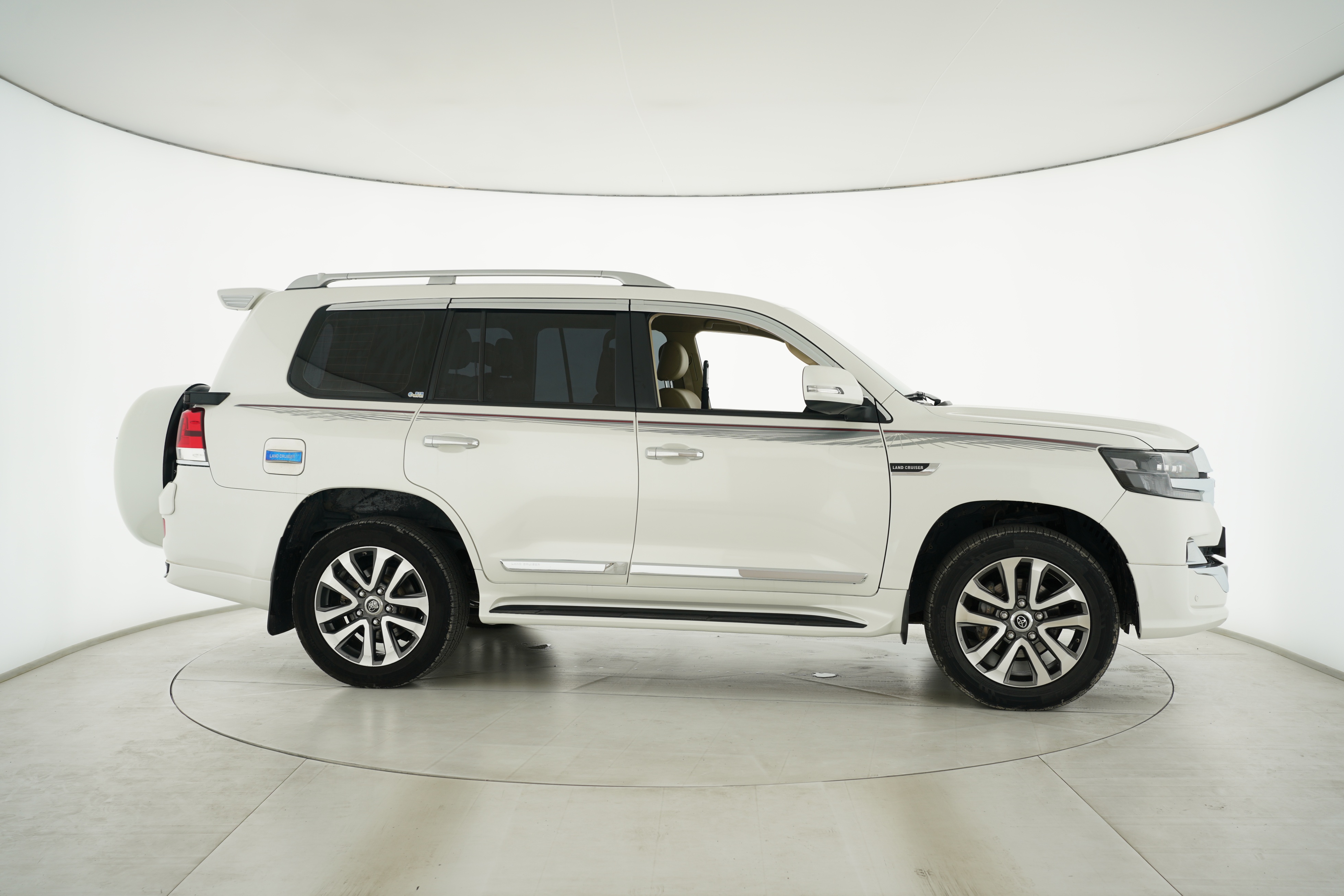 Toyota Land Cruiser (Imported) 2016 — фото 11