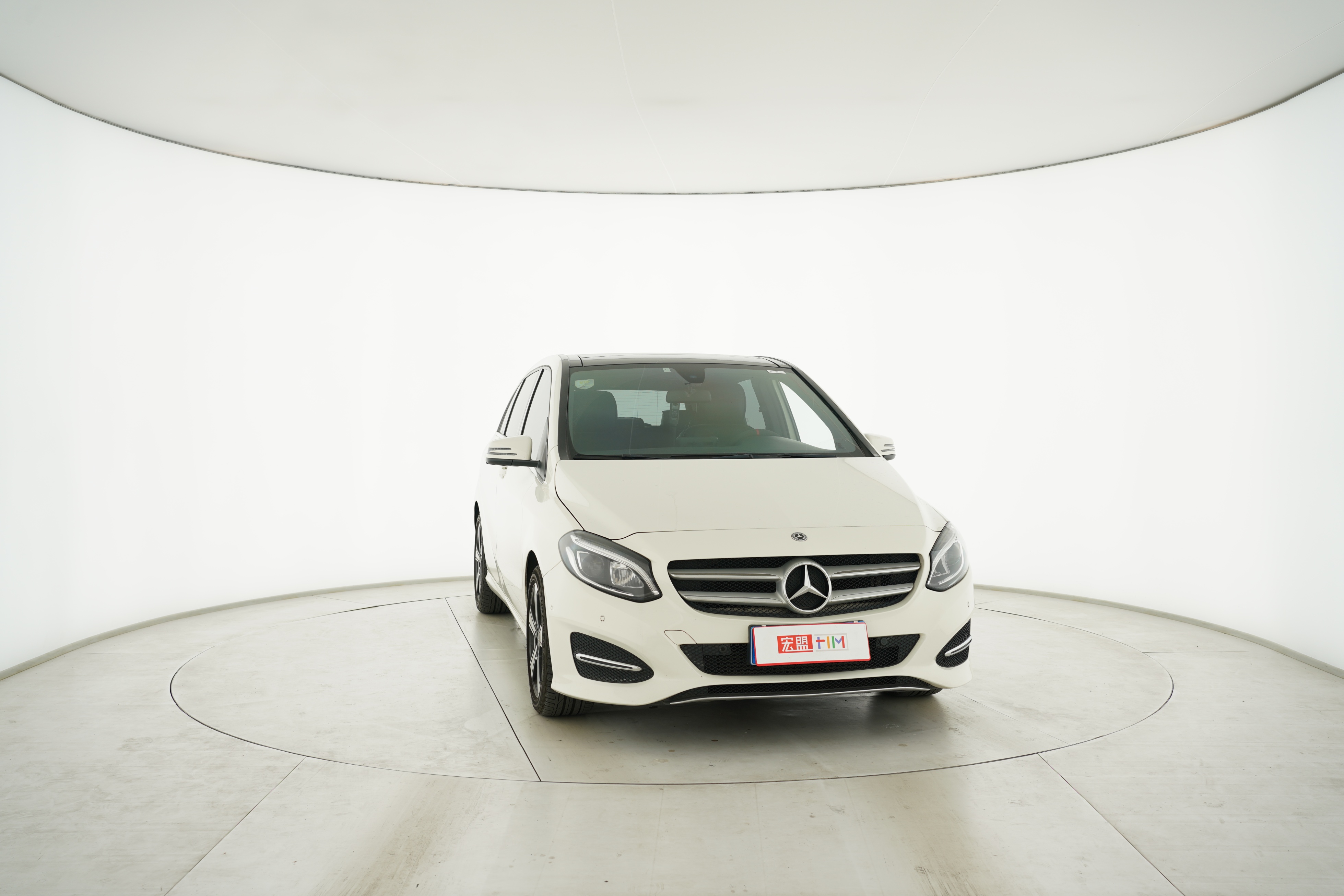 Mercedes Benz B-Class 2023 — фото 8