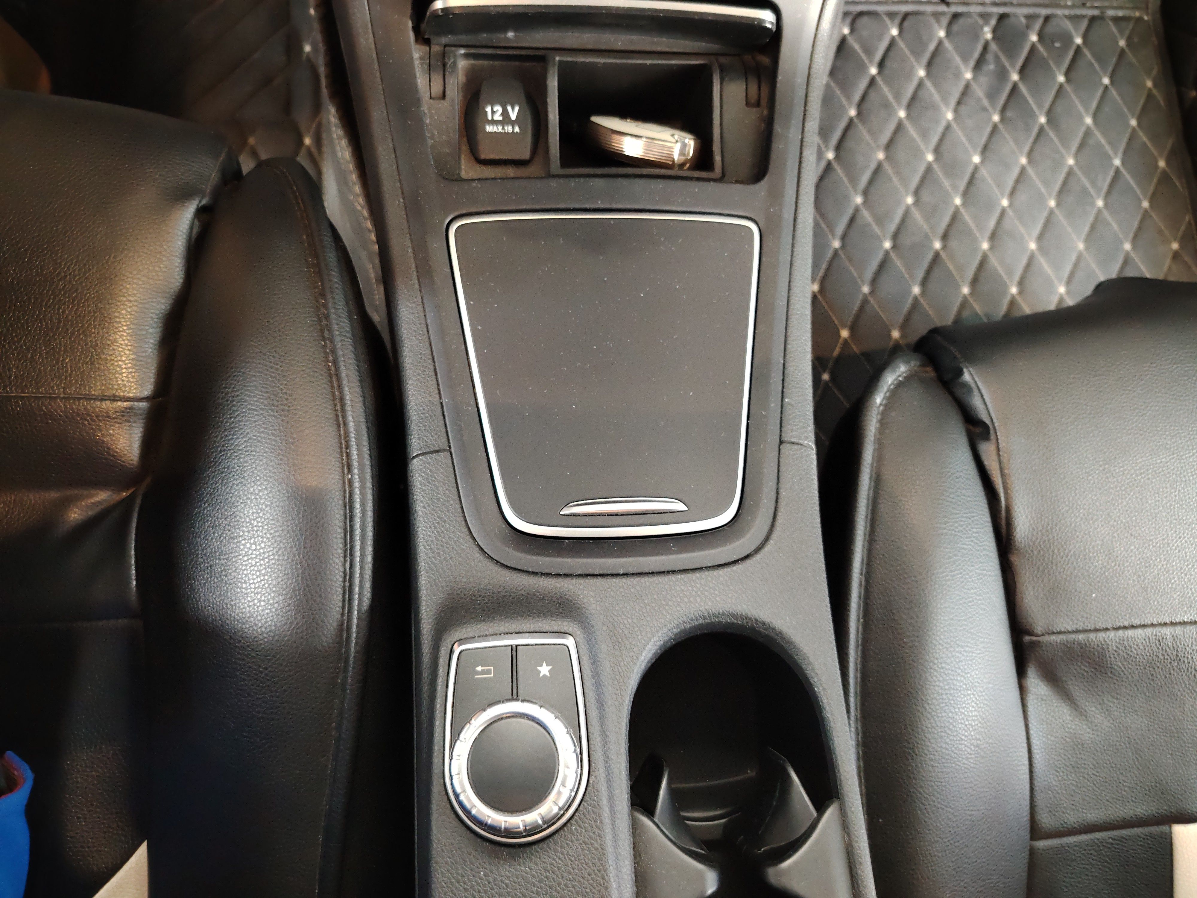 Mercedes Benz B-Class 2023 — фото 16