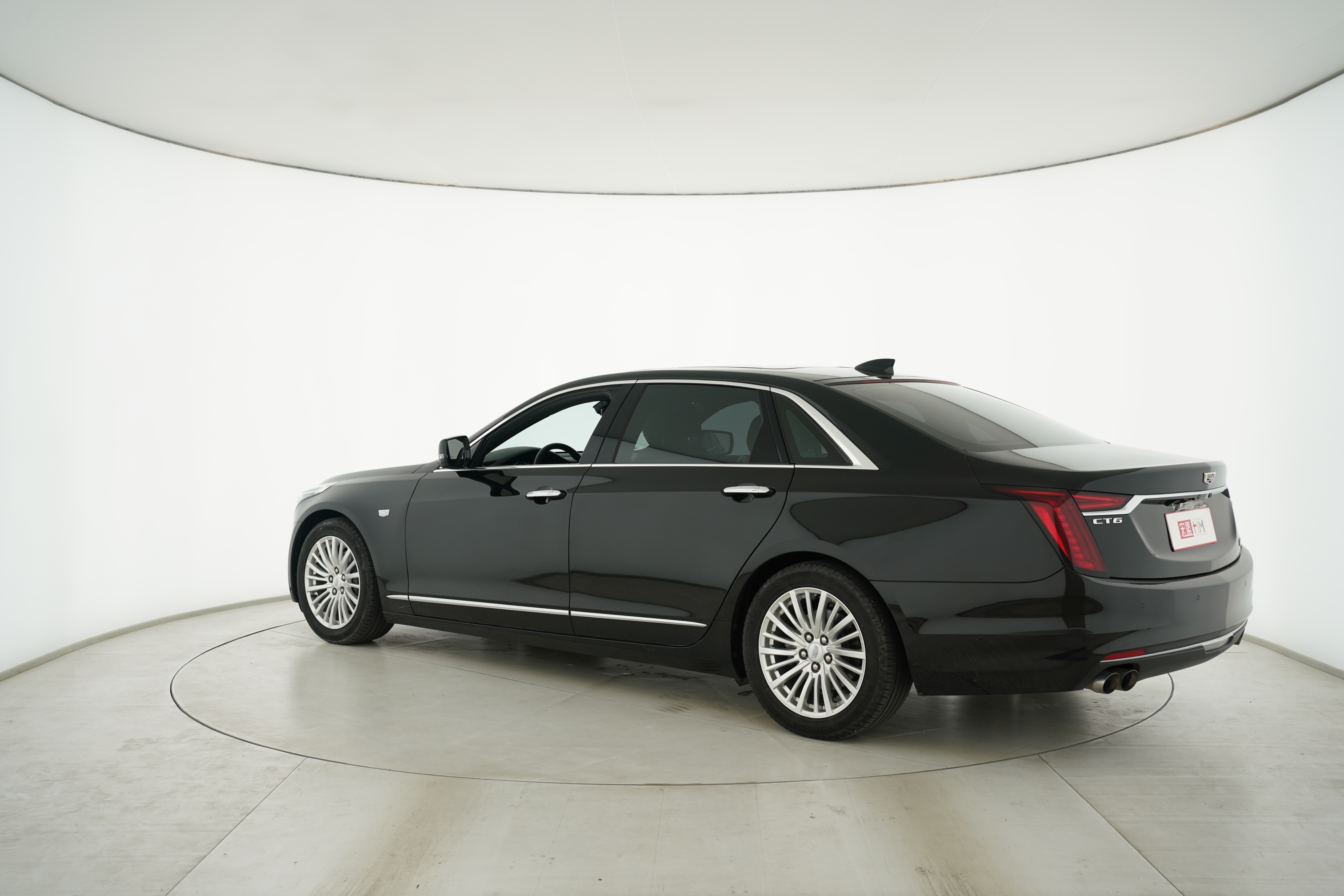 Cadillac CT6 2019 — фото 5