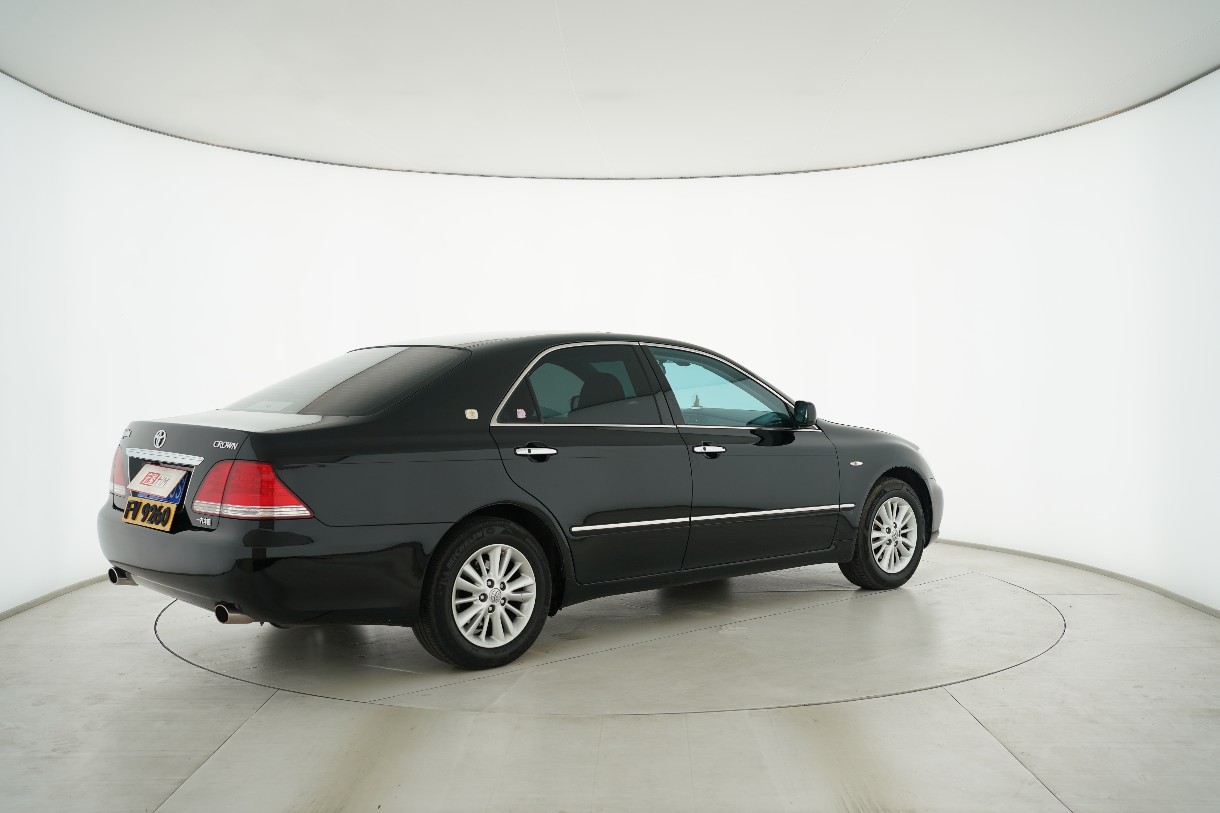 Toyota Crown 2005 — фото 12