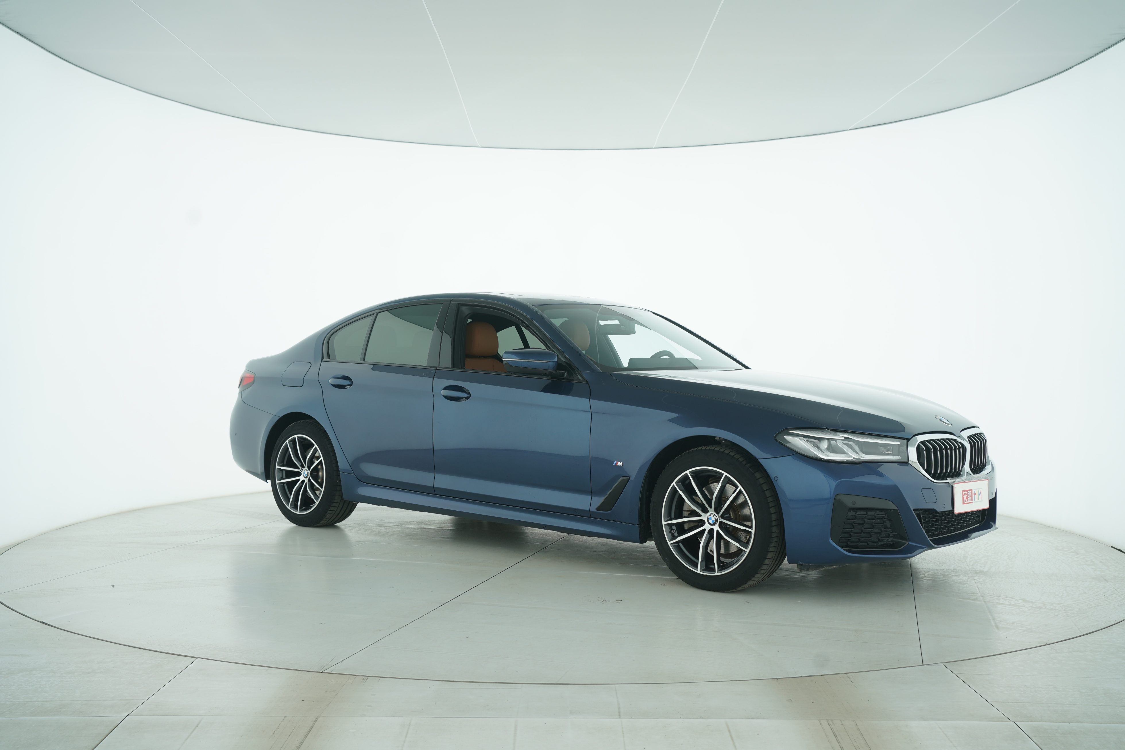BMW 5 Series (Import) 2022 — фото 10