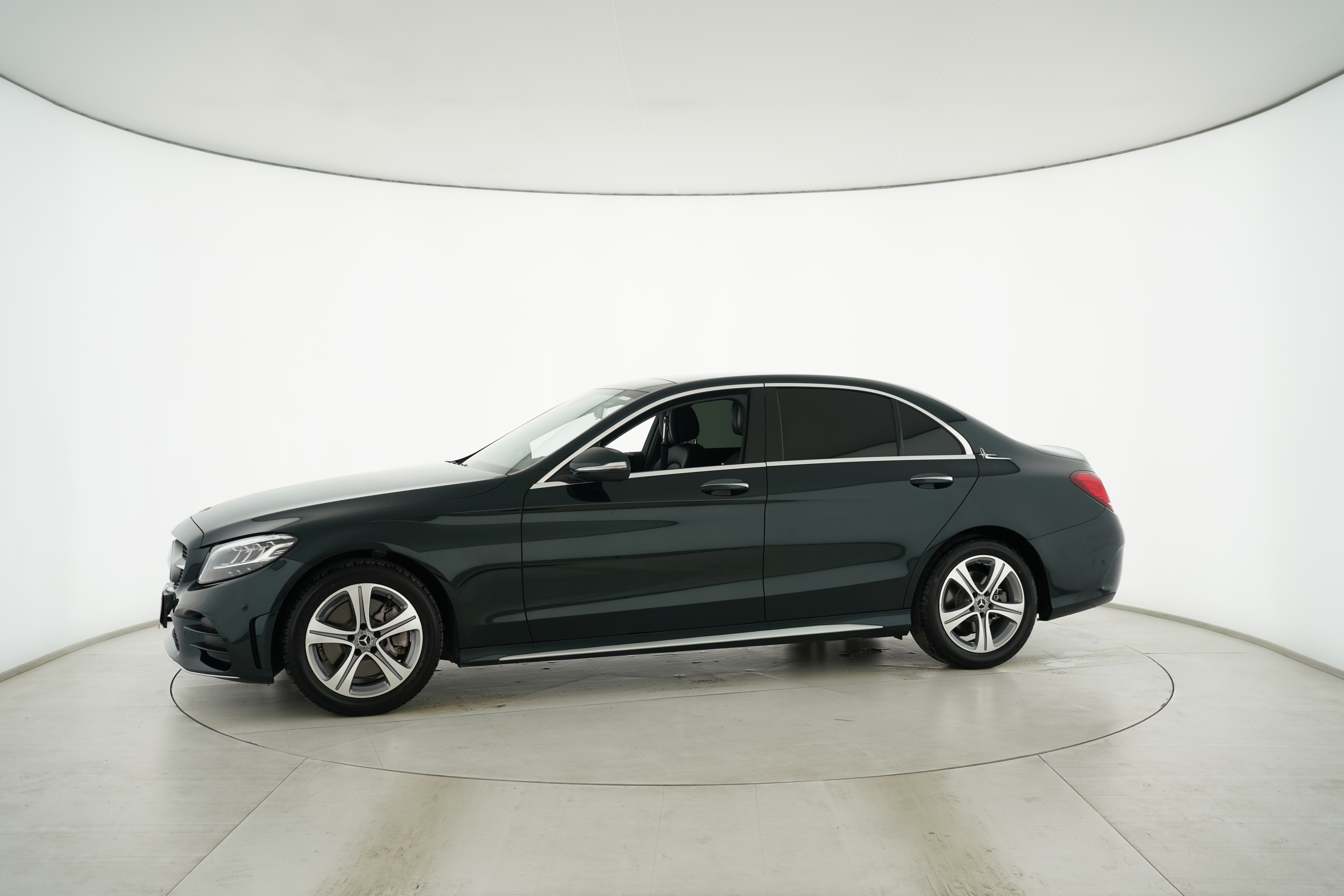 Mercedes Benz C-Class 2020 — фото 7