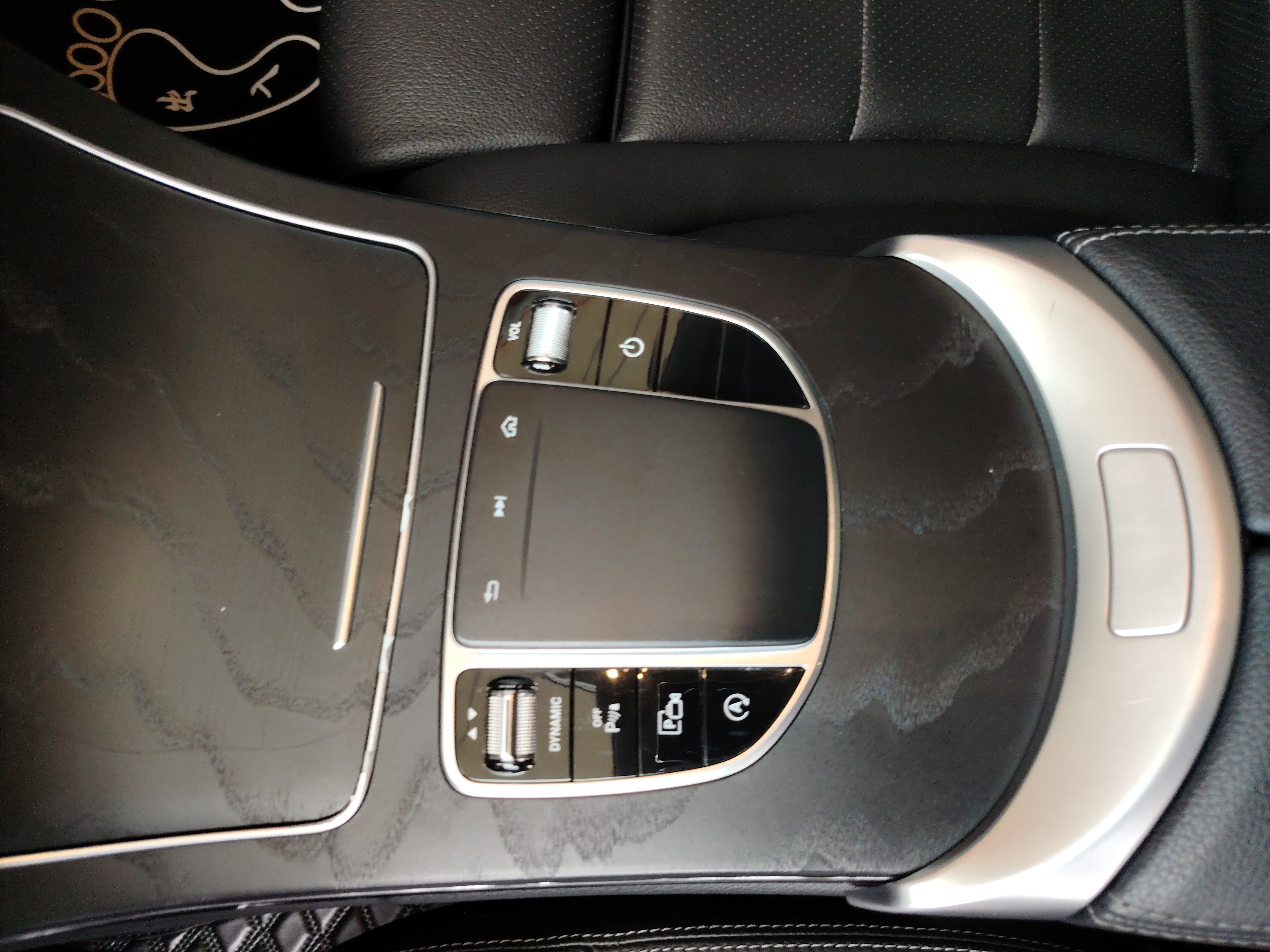 Mercedes Benz C-Class 2020 — фото 16
