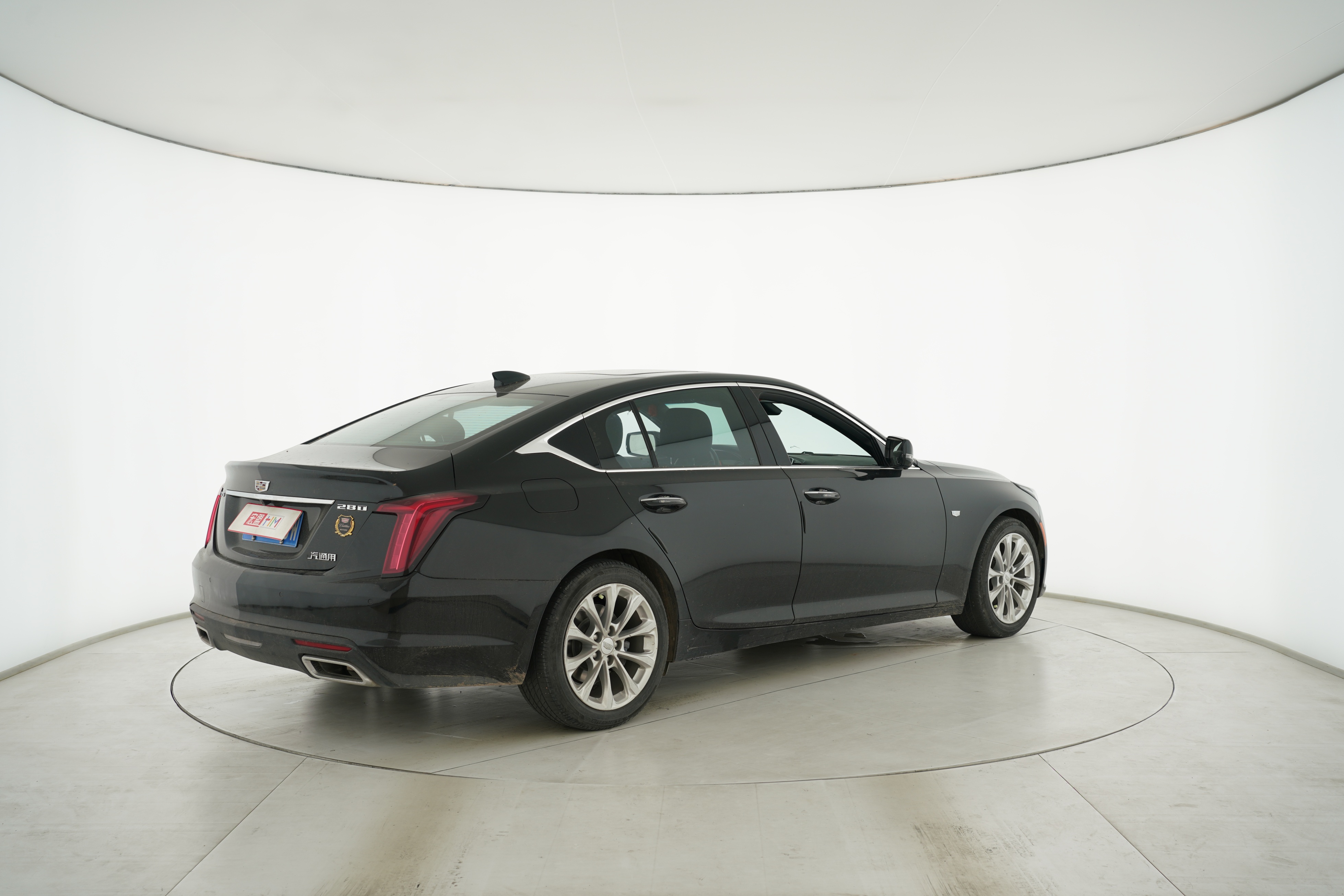 Cadillac CT5 2023 — фото 12