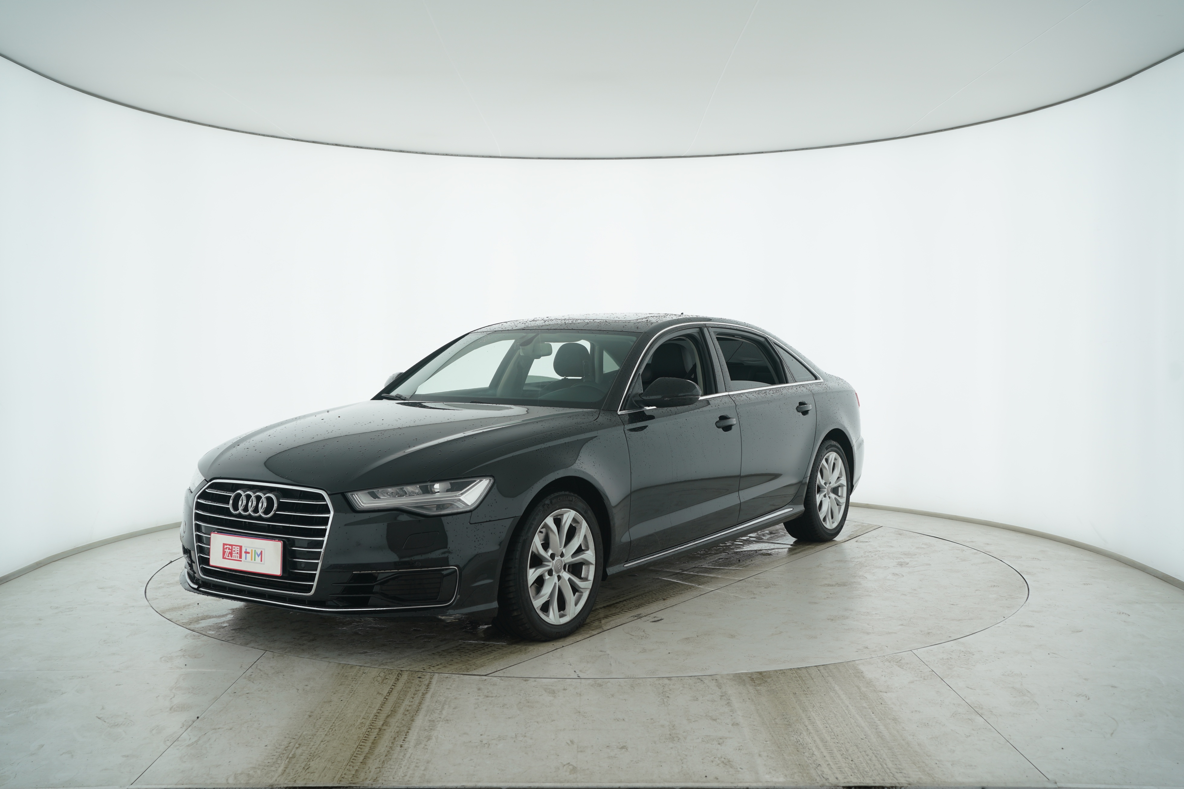 Audi A6L 2018 — фото 1