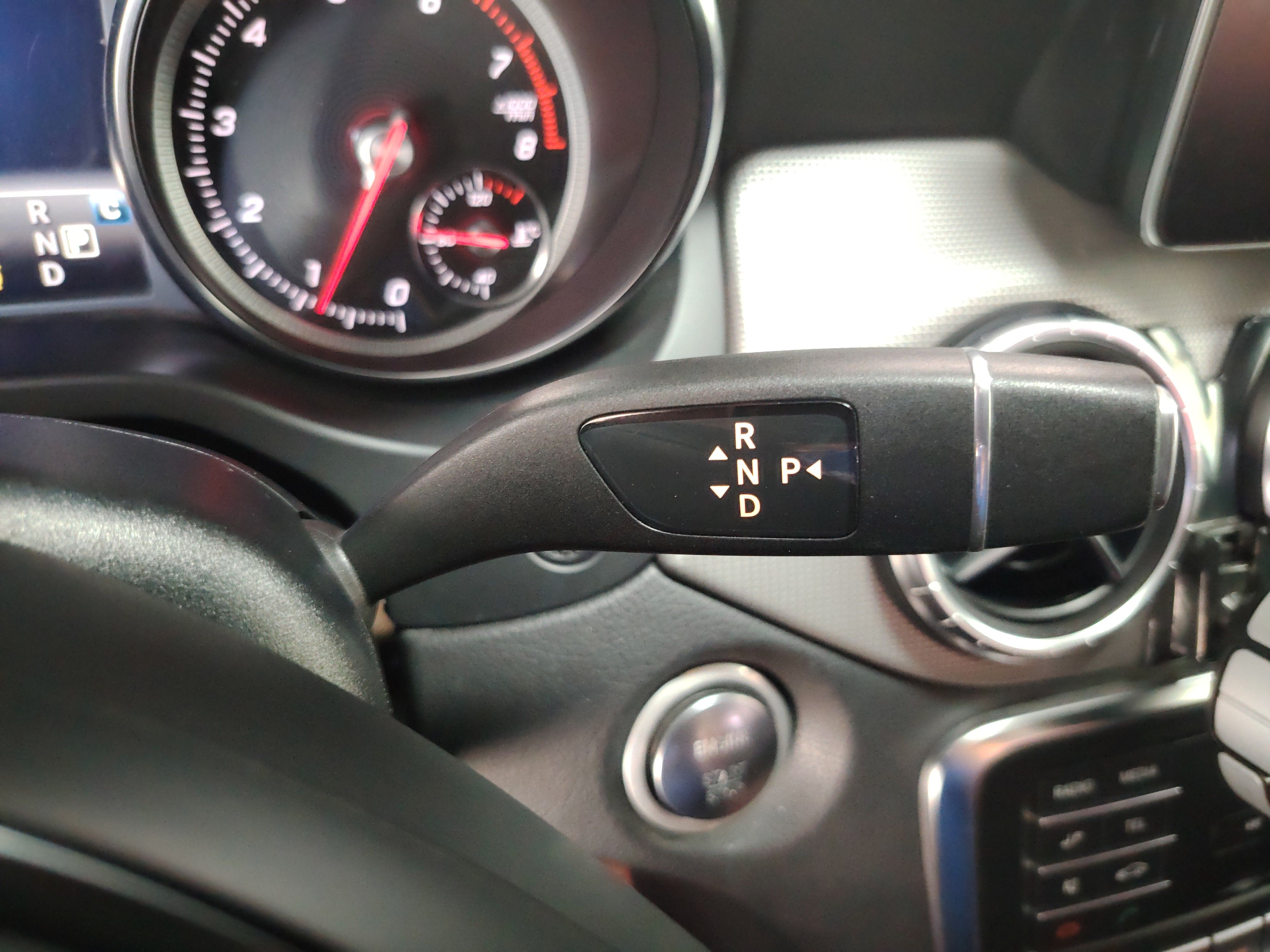 Mercedes Benz GLA-Class 2018 — фото 16
