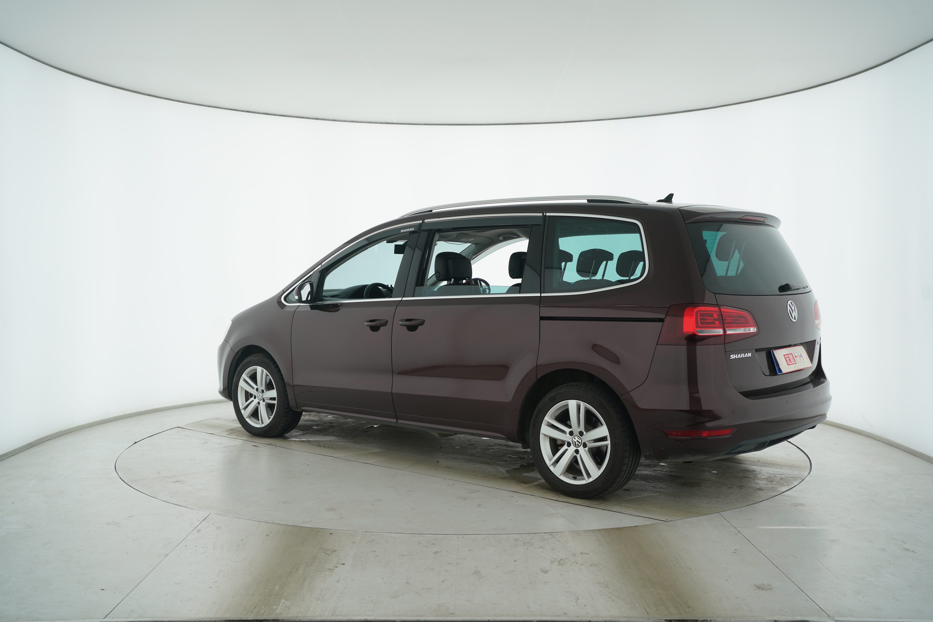 Volkswagen Sharan 2018 — фото 5