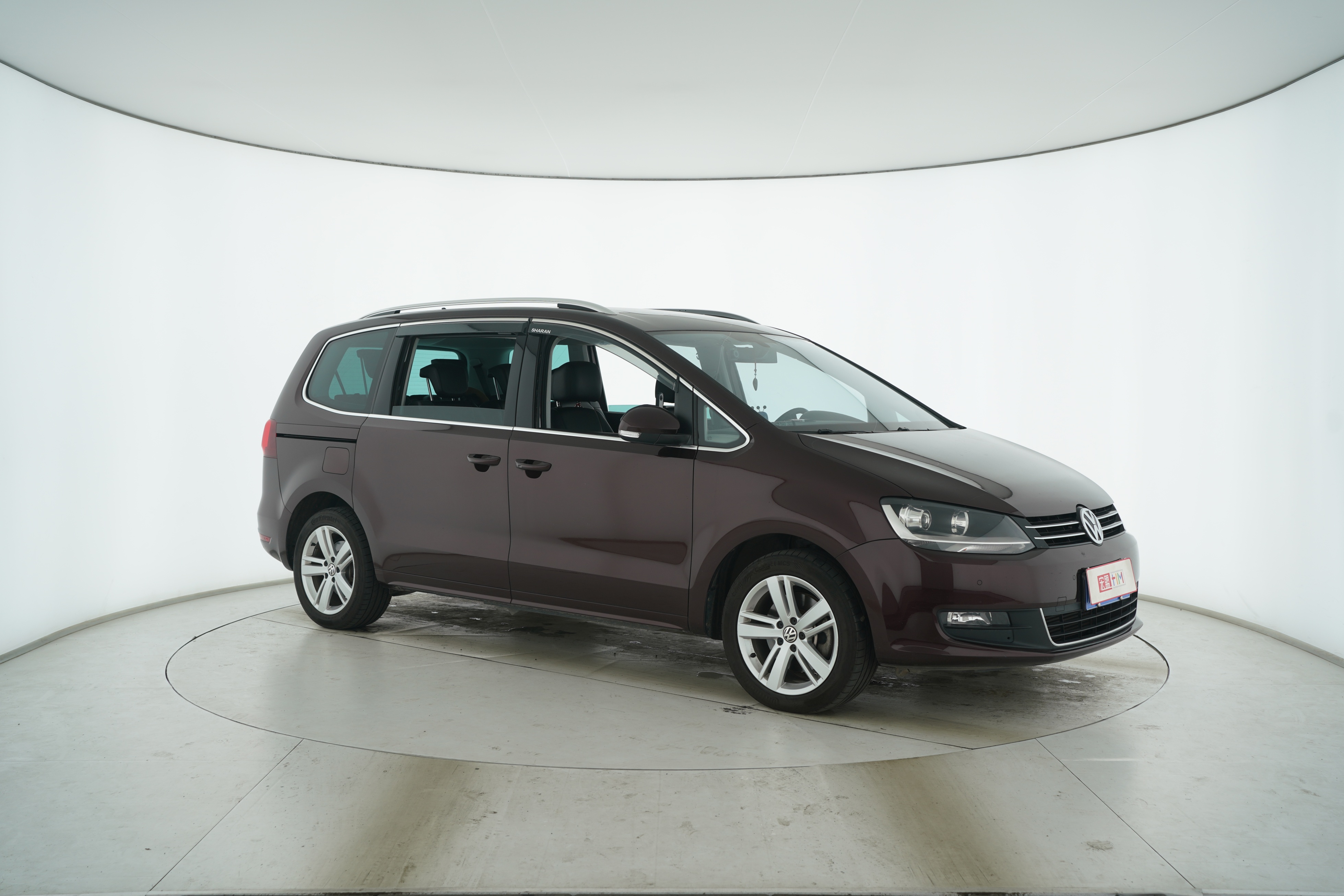 Volkswagen Sharan 2018 — фото 10