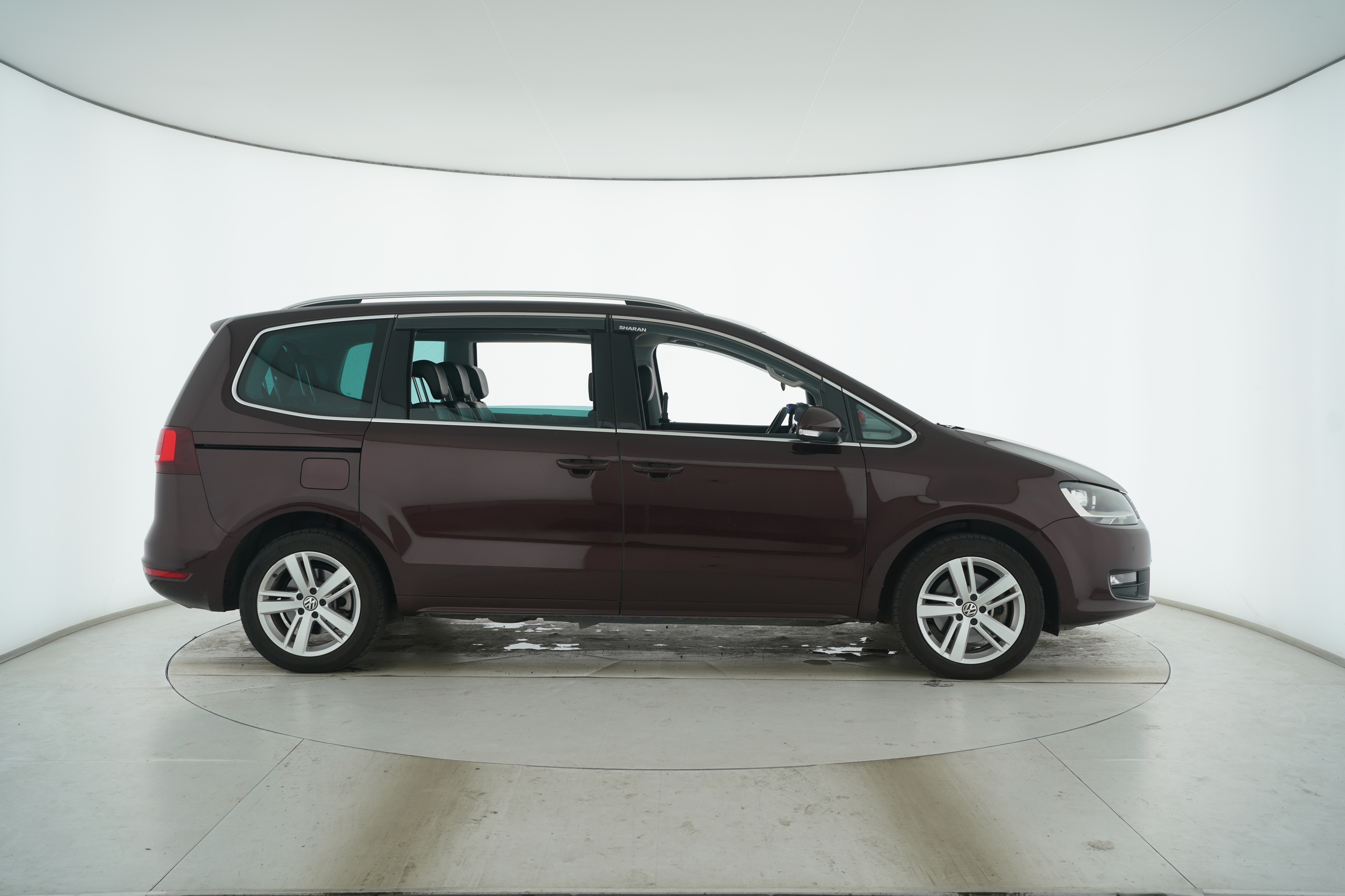 Volkswagen Sharan 2018 — фото 11