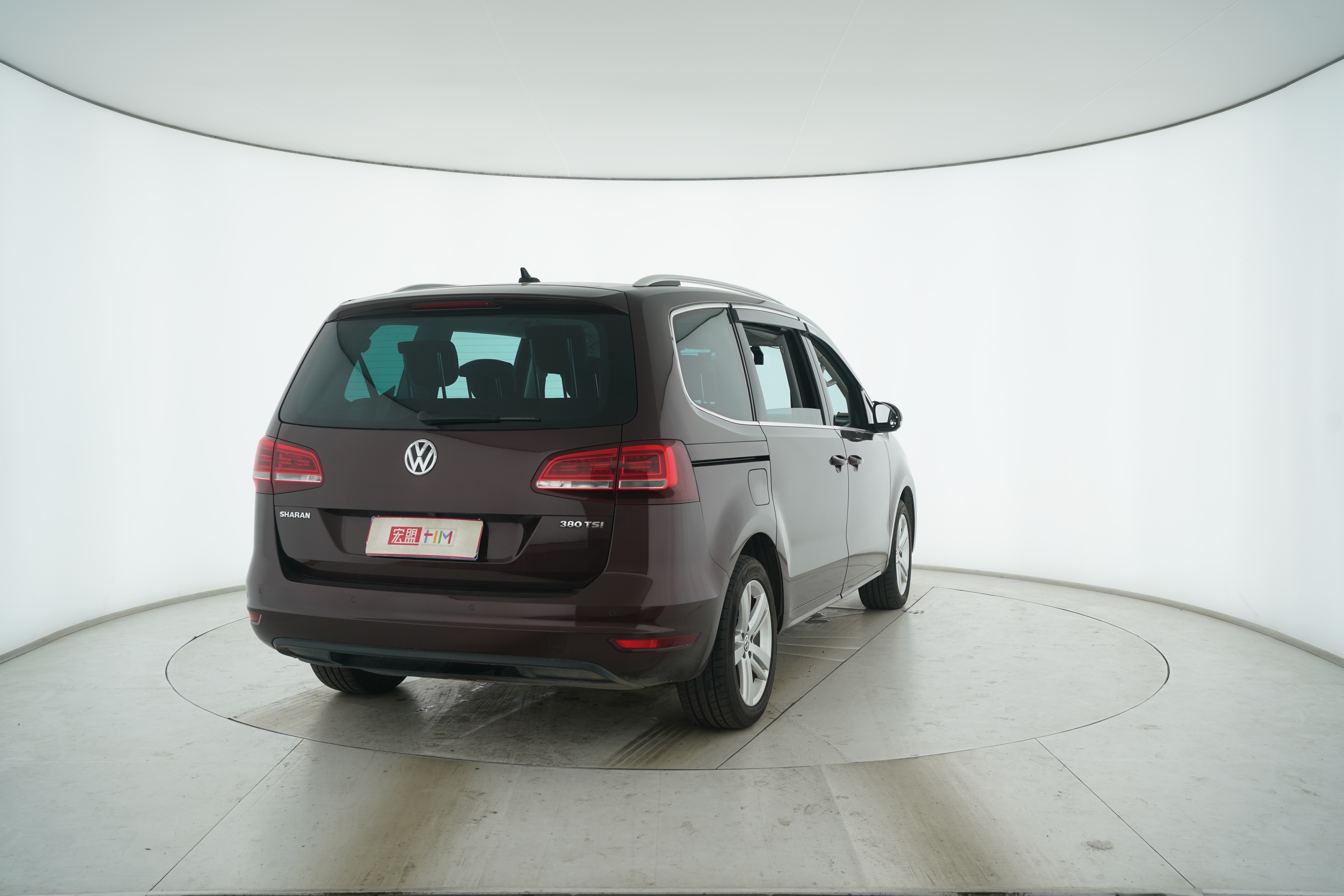 Volkswagen Sharan 2018 — фото 13