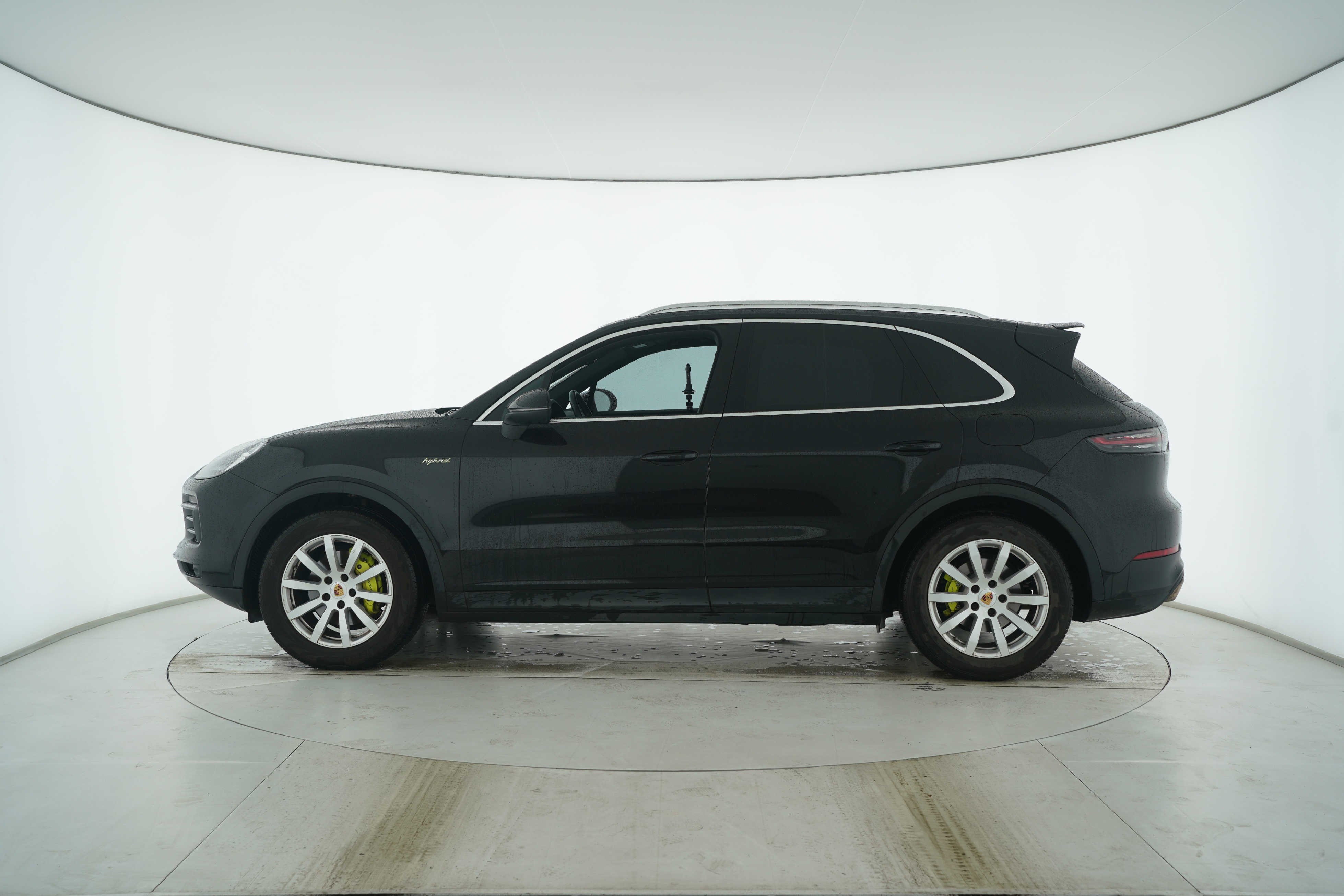 Porsche Cayenne E-Hybrid 2019 — фото 6