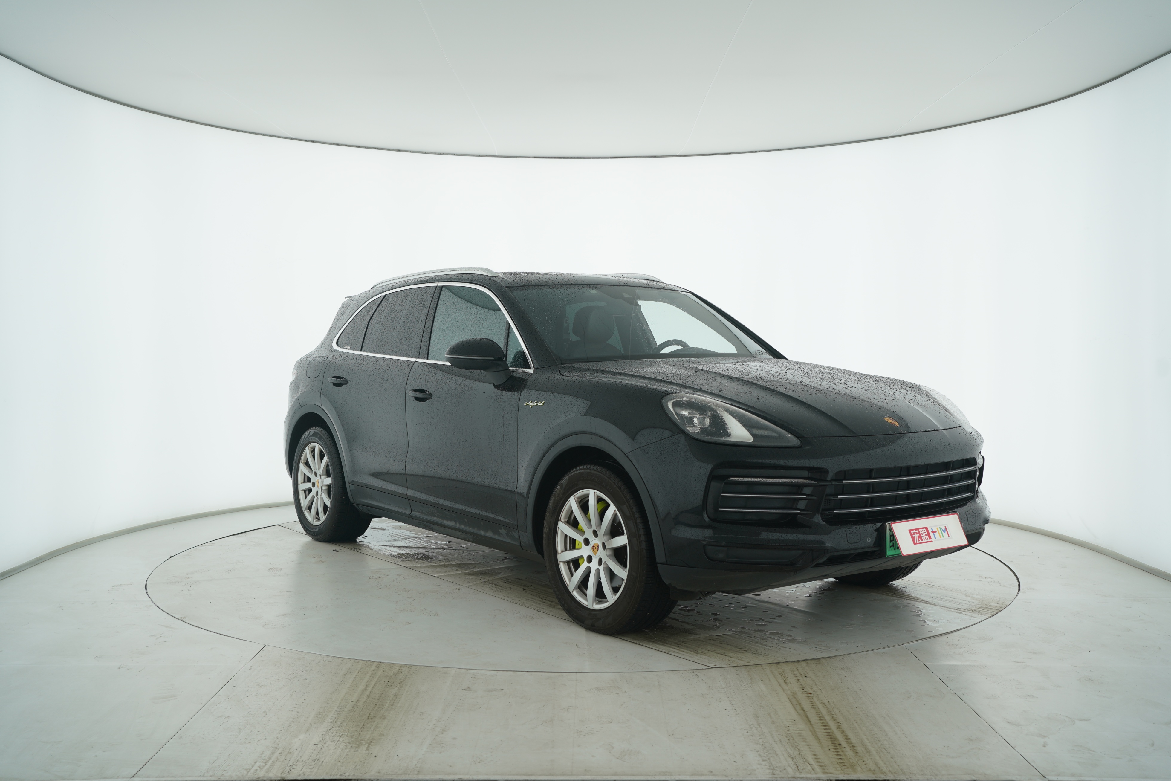 Porsche Cayenne E-Hybrid 2019 — фото 9