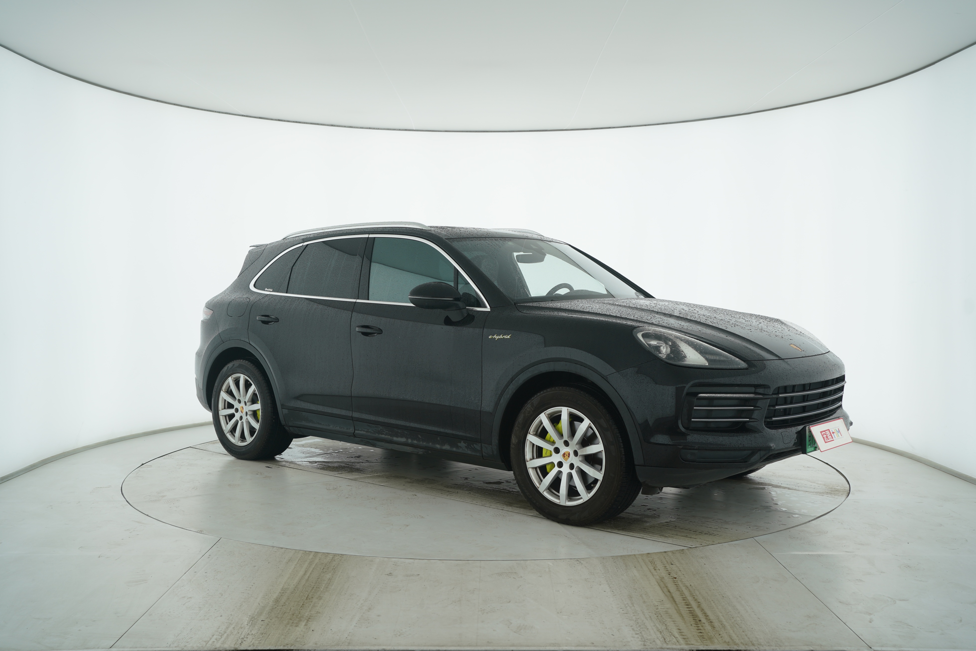 Porsche Cayenne E-Hybrid 2019 — фото 10