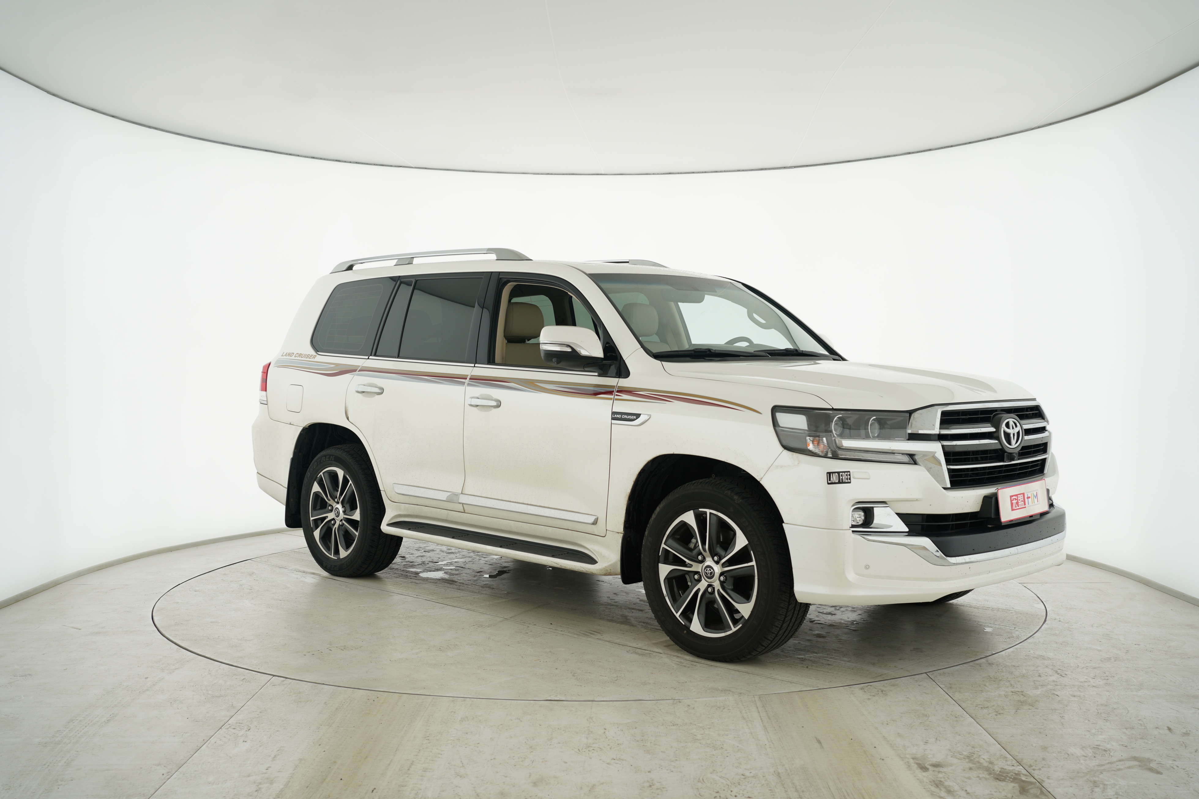 Toyota Land Cruiser (Imported) 2022 — фото 10