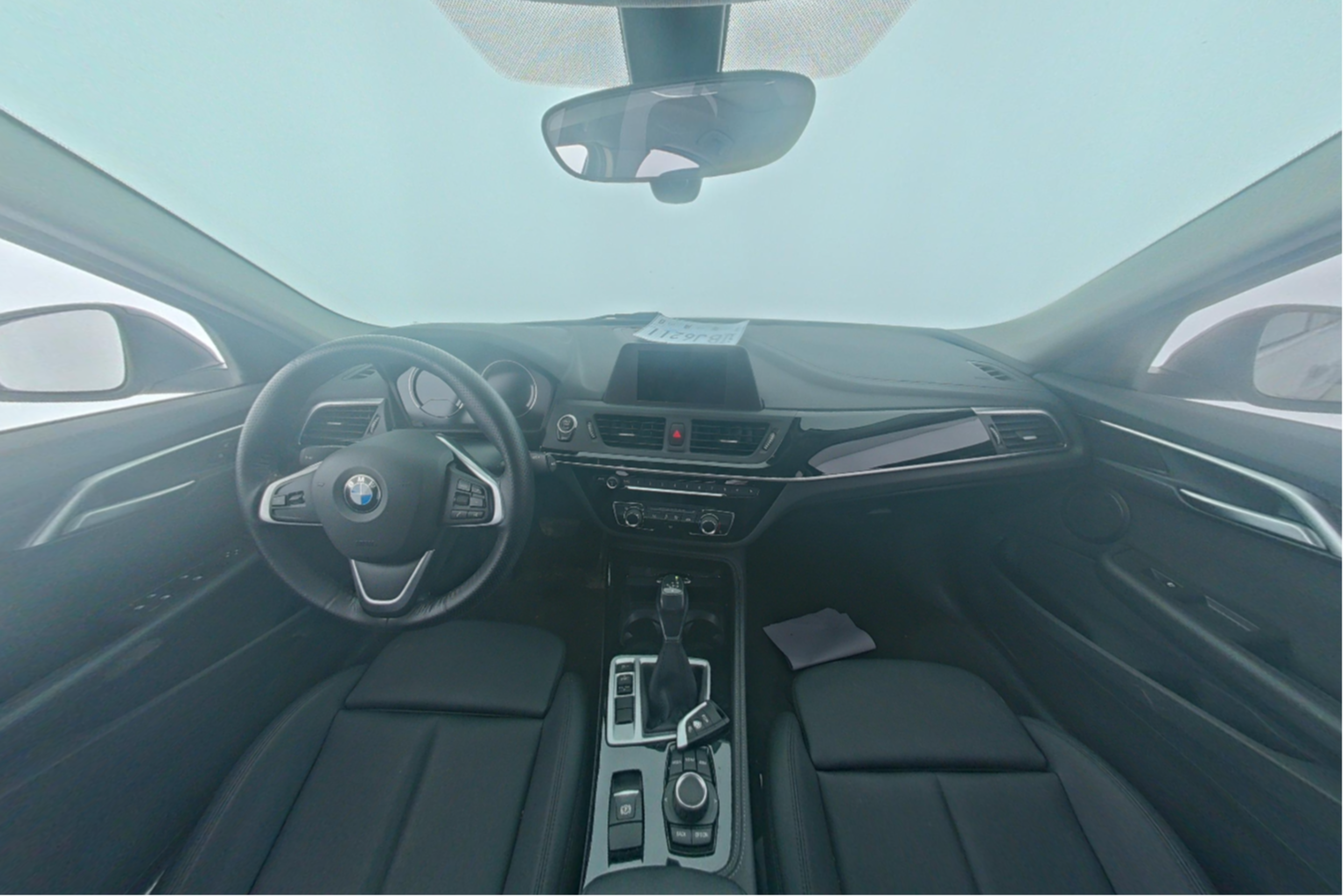BMW 1 Series 2018 — фото 14