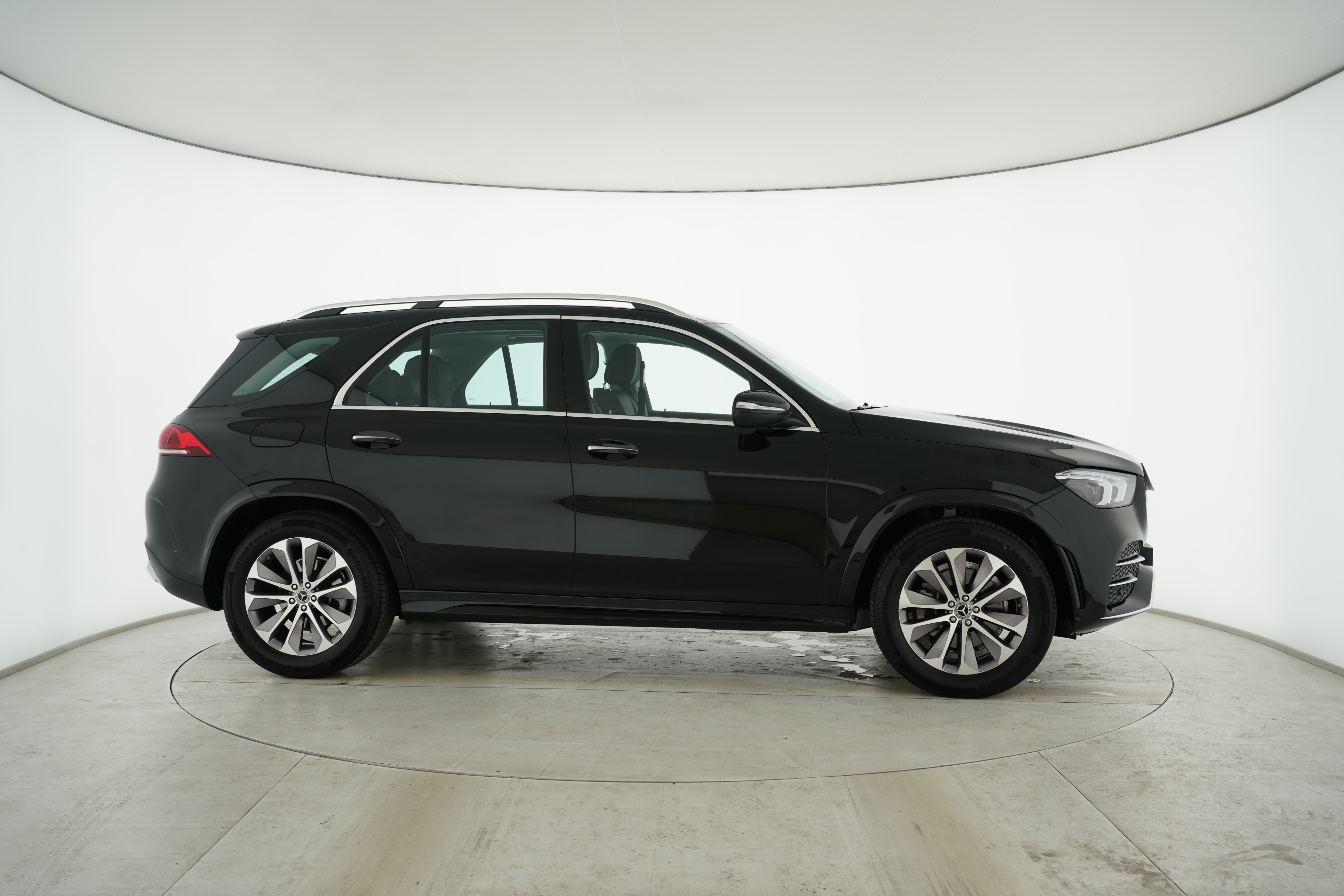 Mercedes Benz GLE 2022 — фото 11