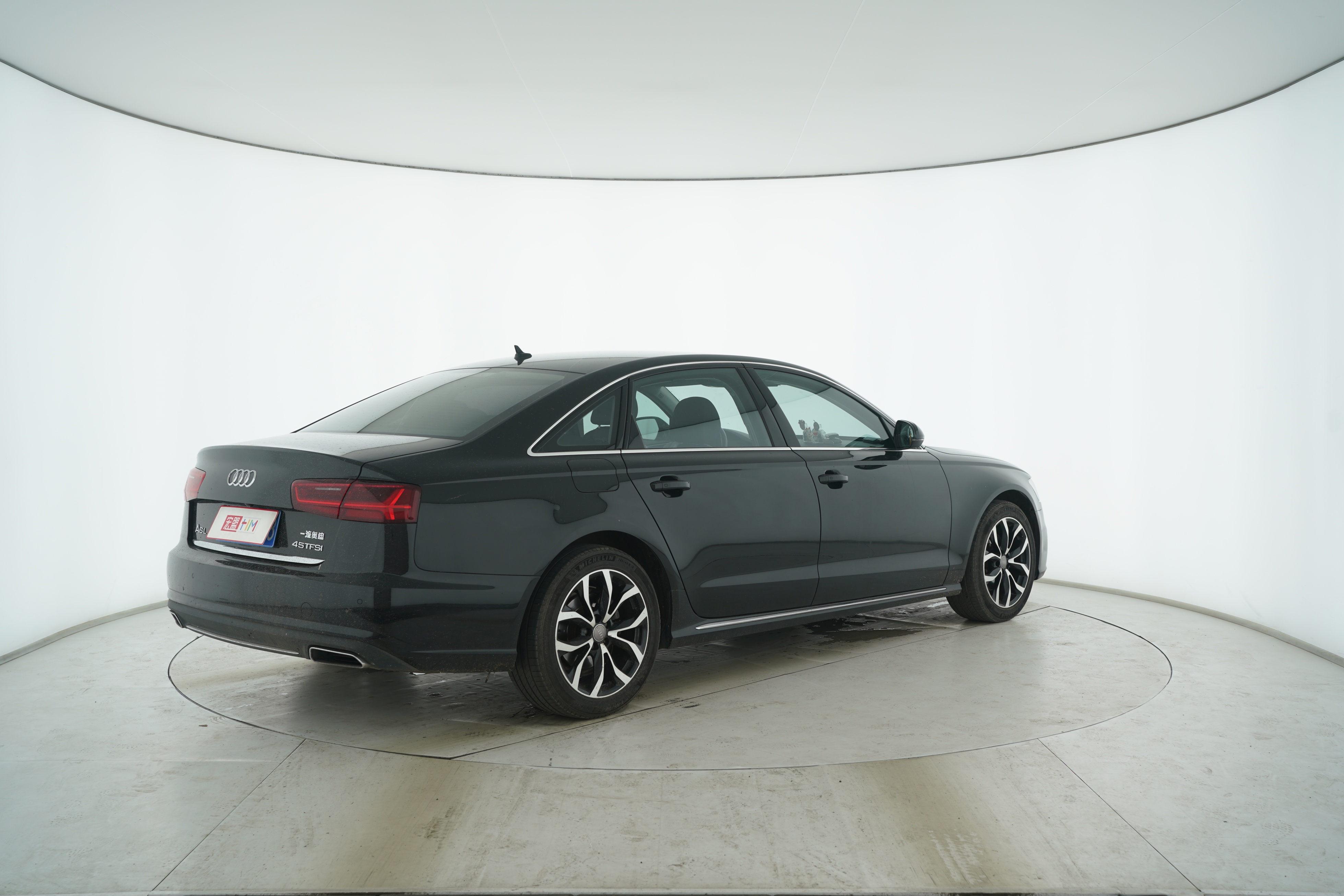 Audi A6L 2016 — фото 12