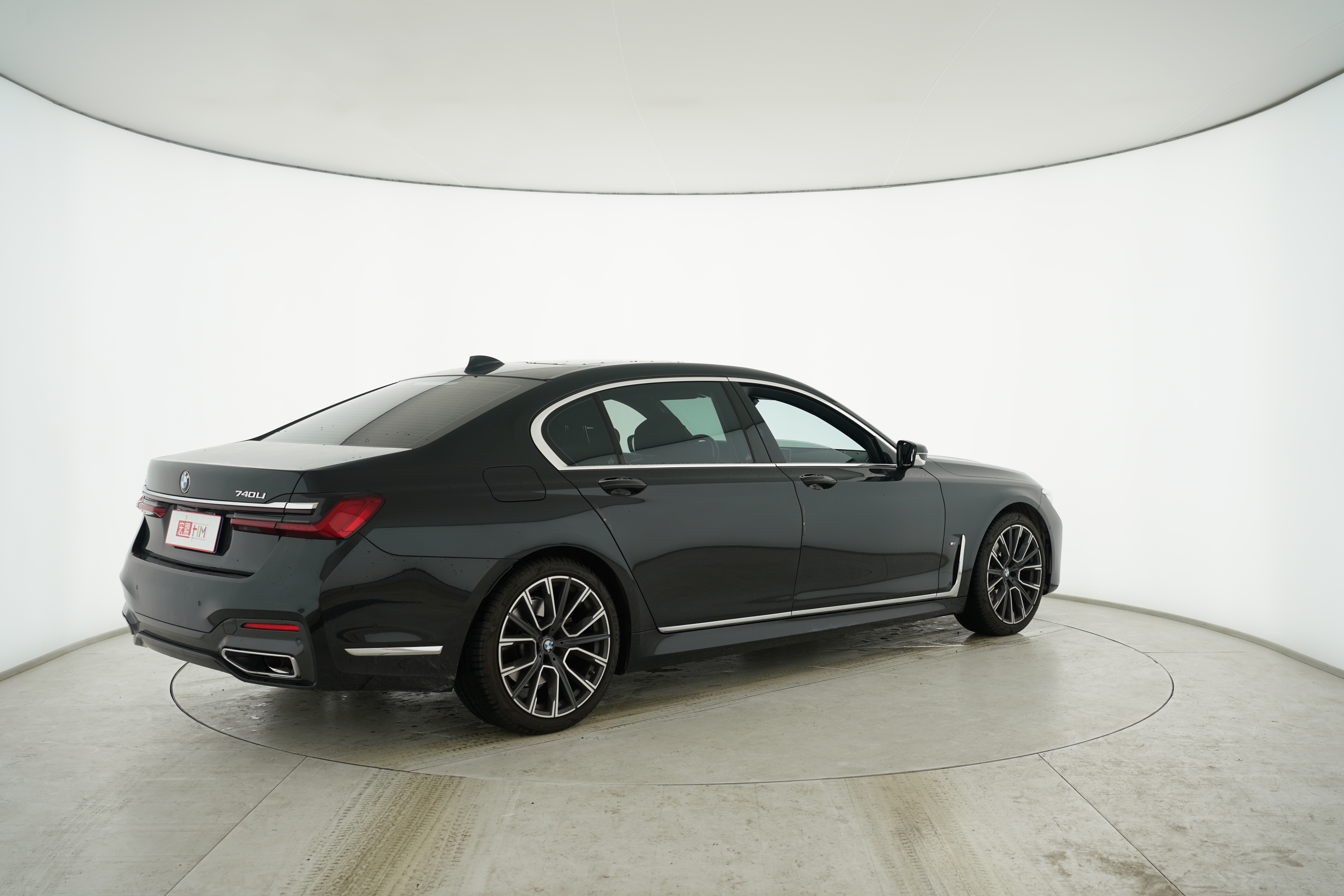 BMW 7 Series 2019 — фото 12