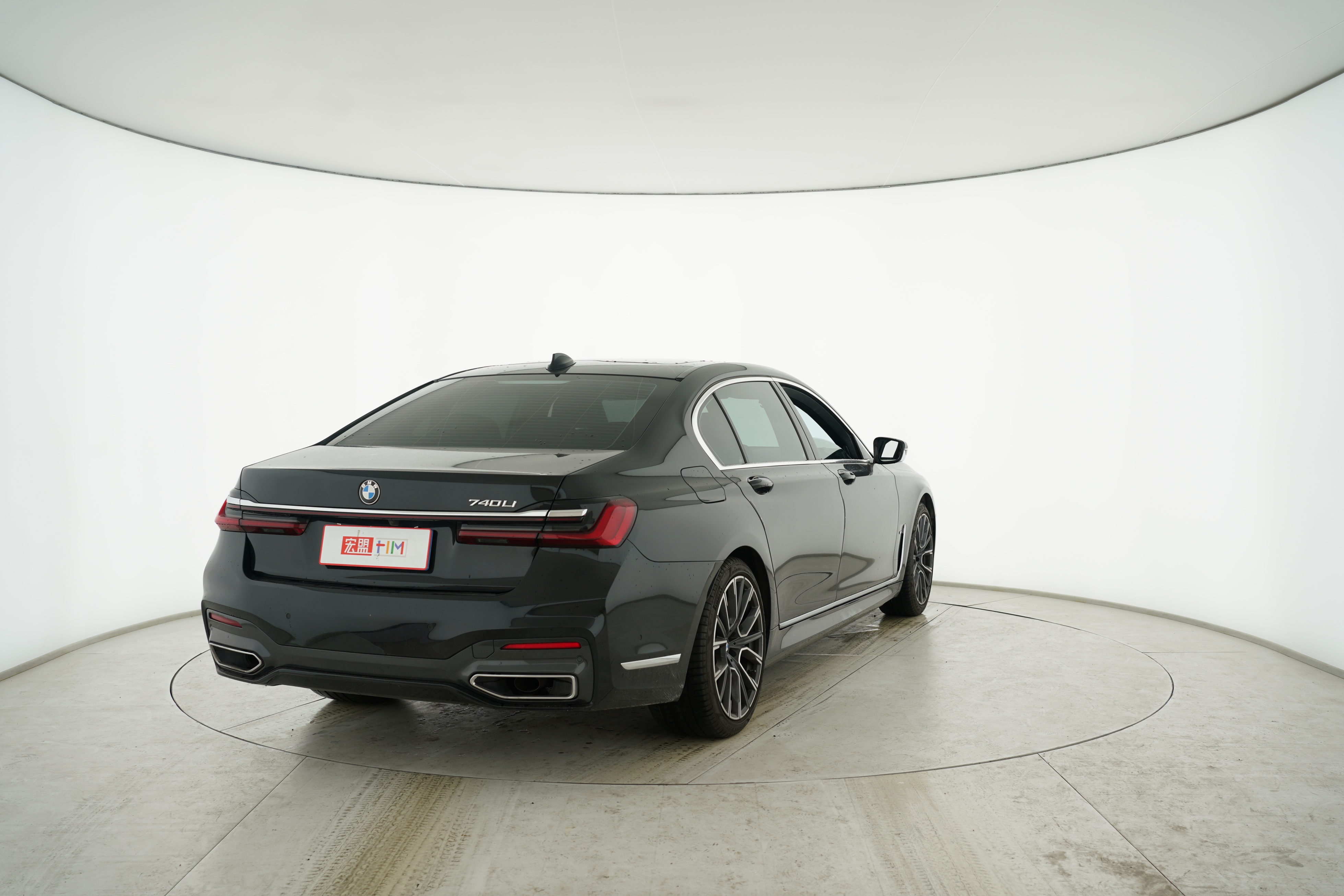 BMW 7 Series 2019 — фото 13