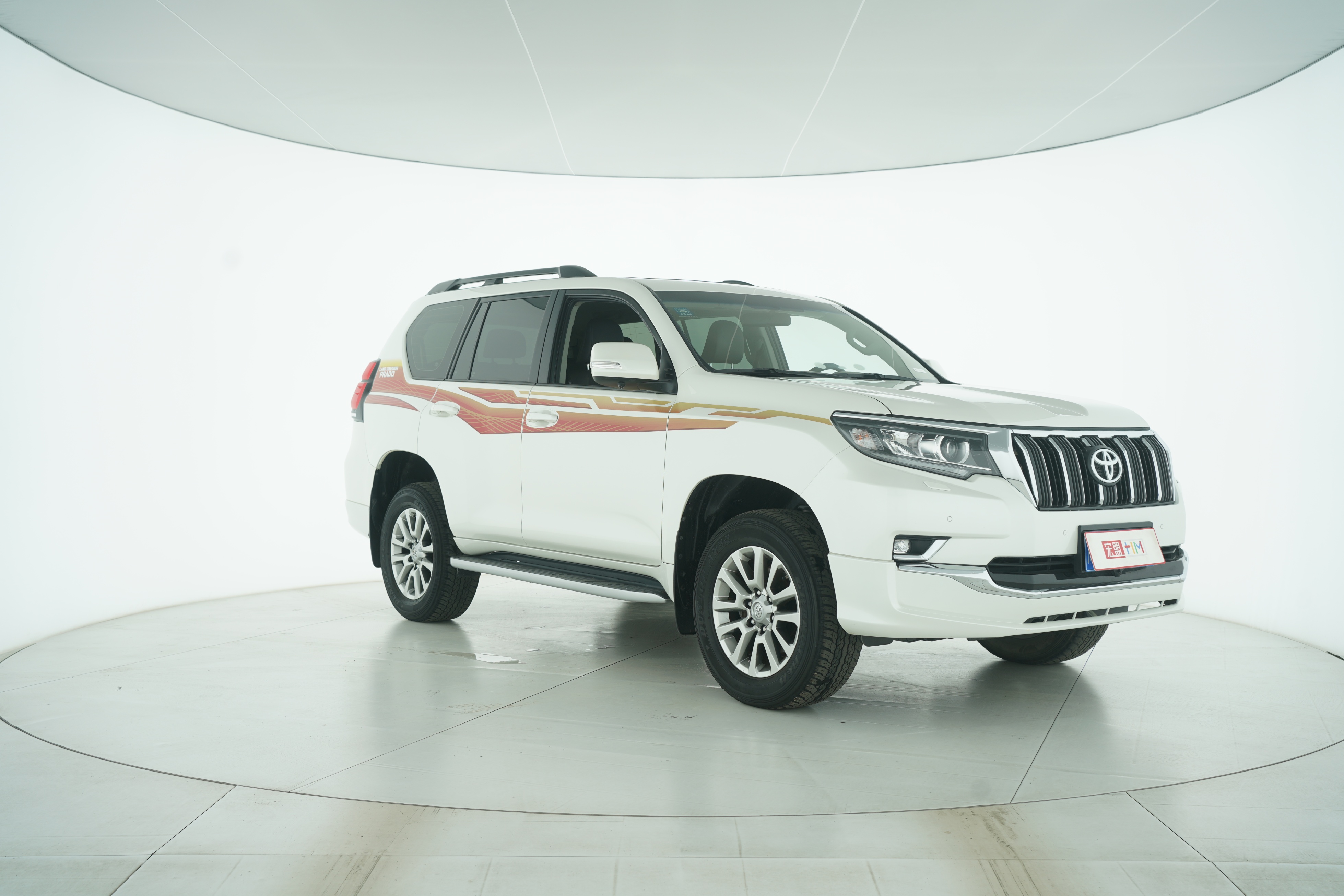 Toyota Prado 2019 — фото 9
