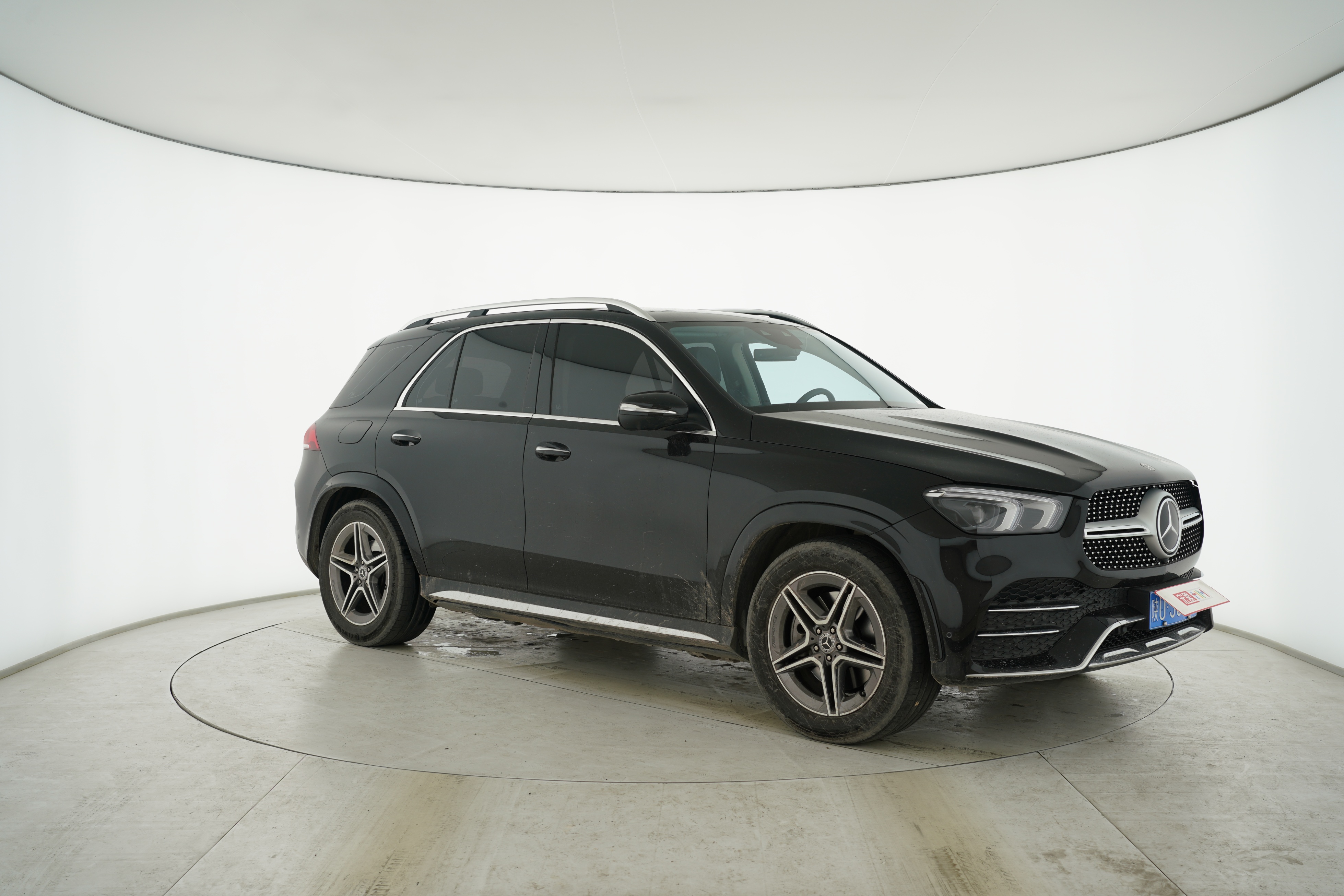 Mercedes Benz GLE 2022 — фото 10