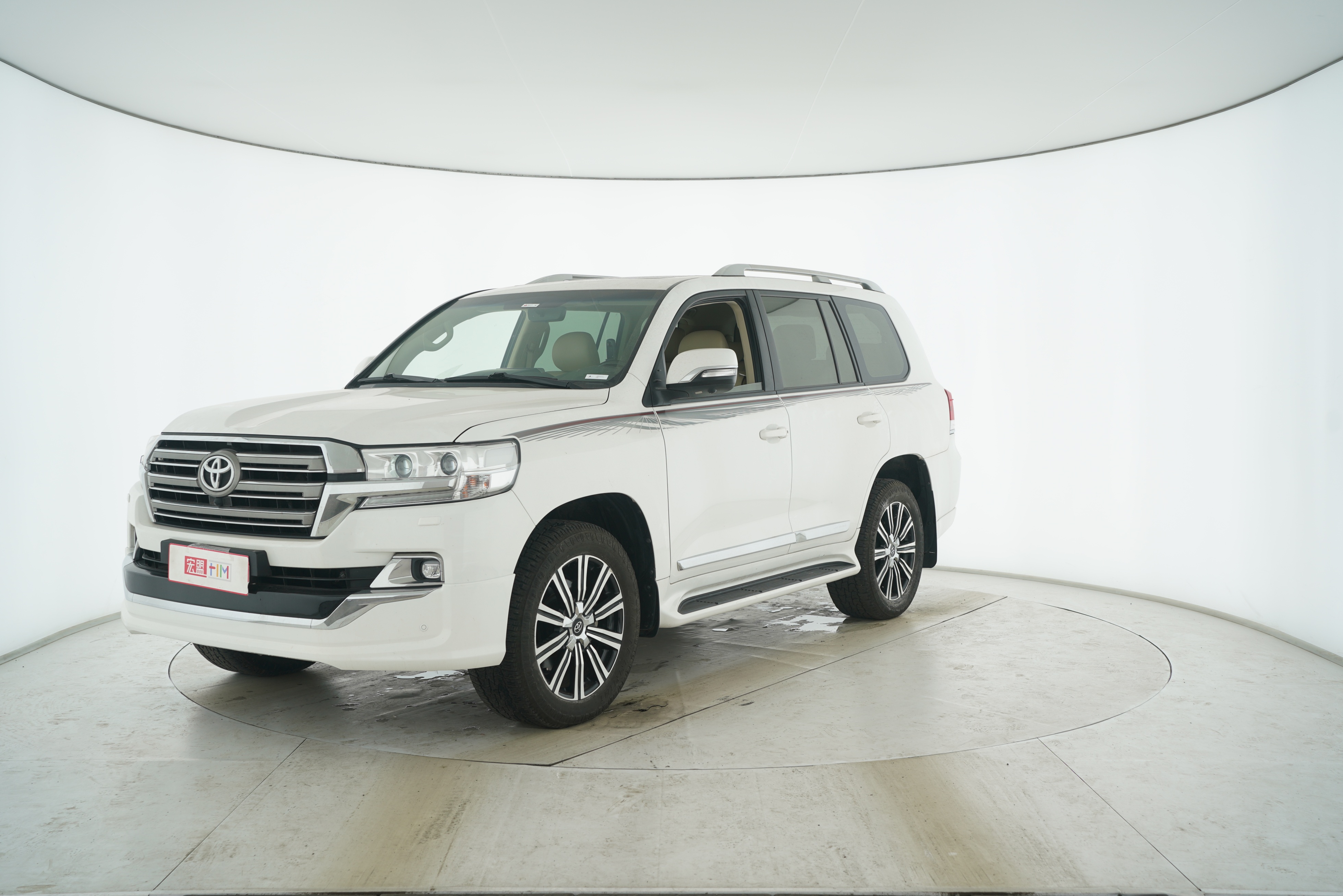 Toyota Land Cruiser (Imported) 2016 — фото 1