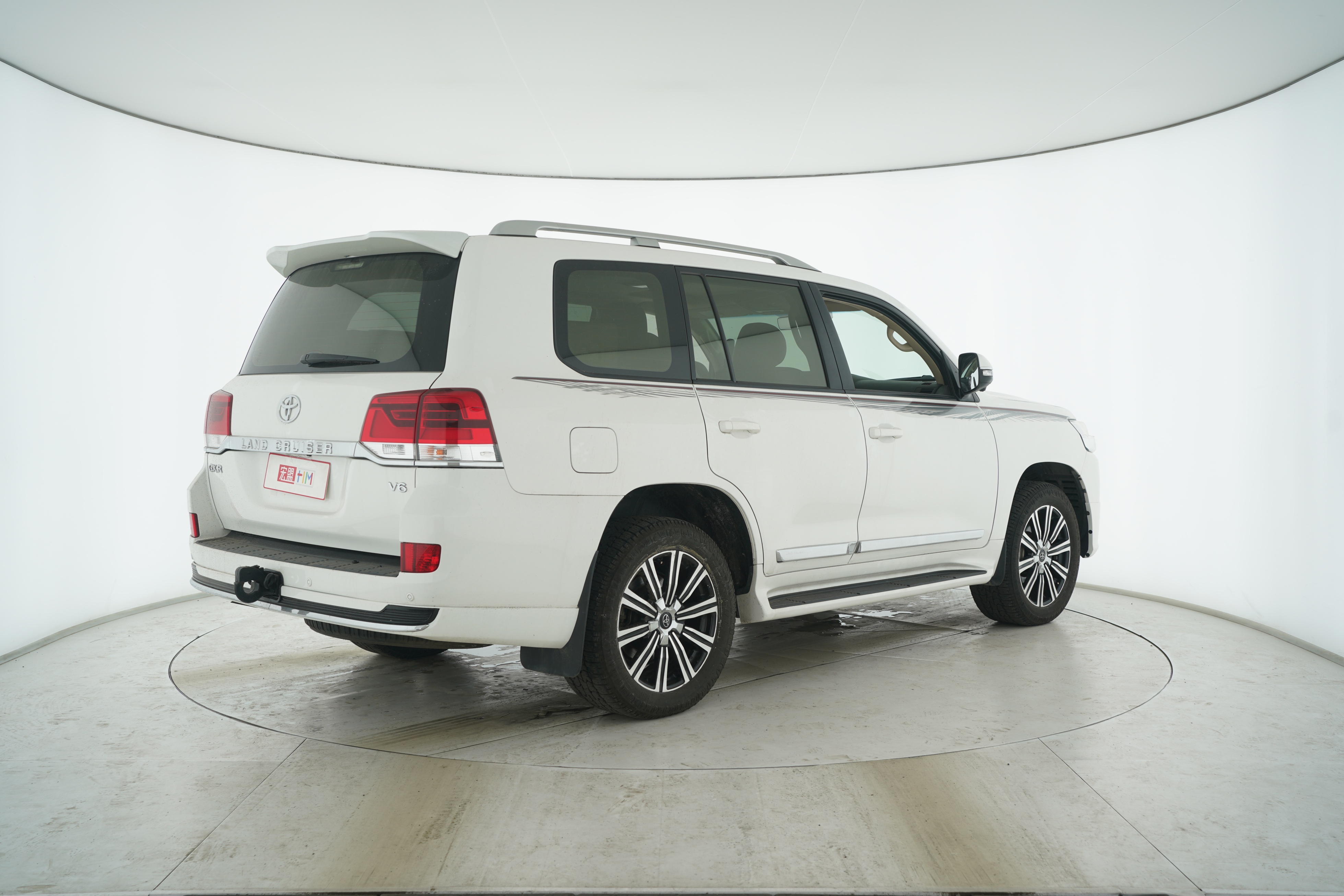Toyota Land Cruiser (Imported) 2016 — фото 12
