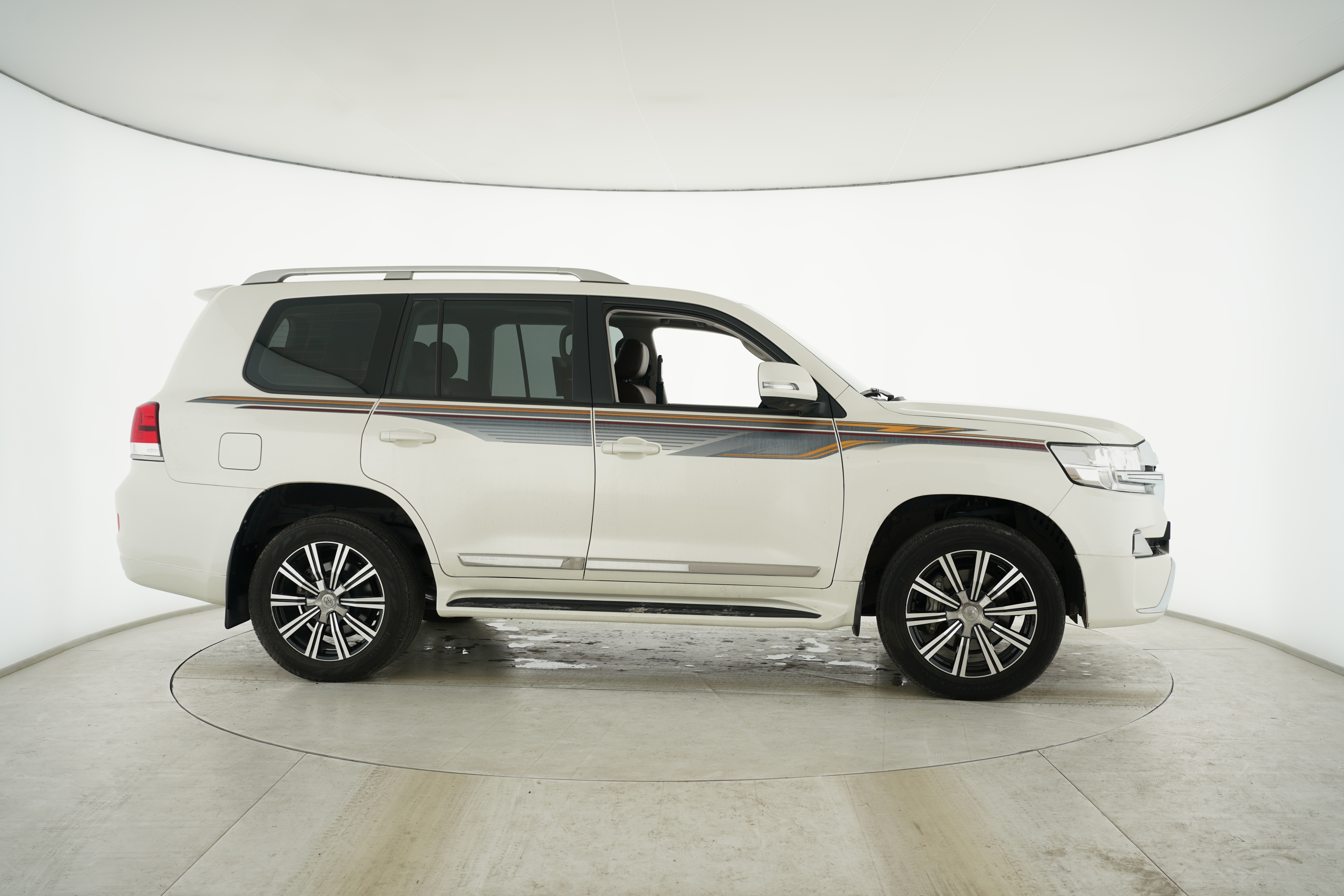 Toyota Land Cruiser (Imported) 2016 — фото 11