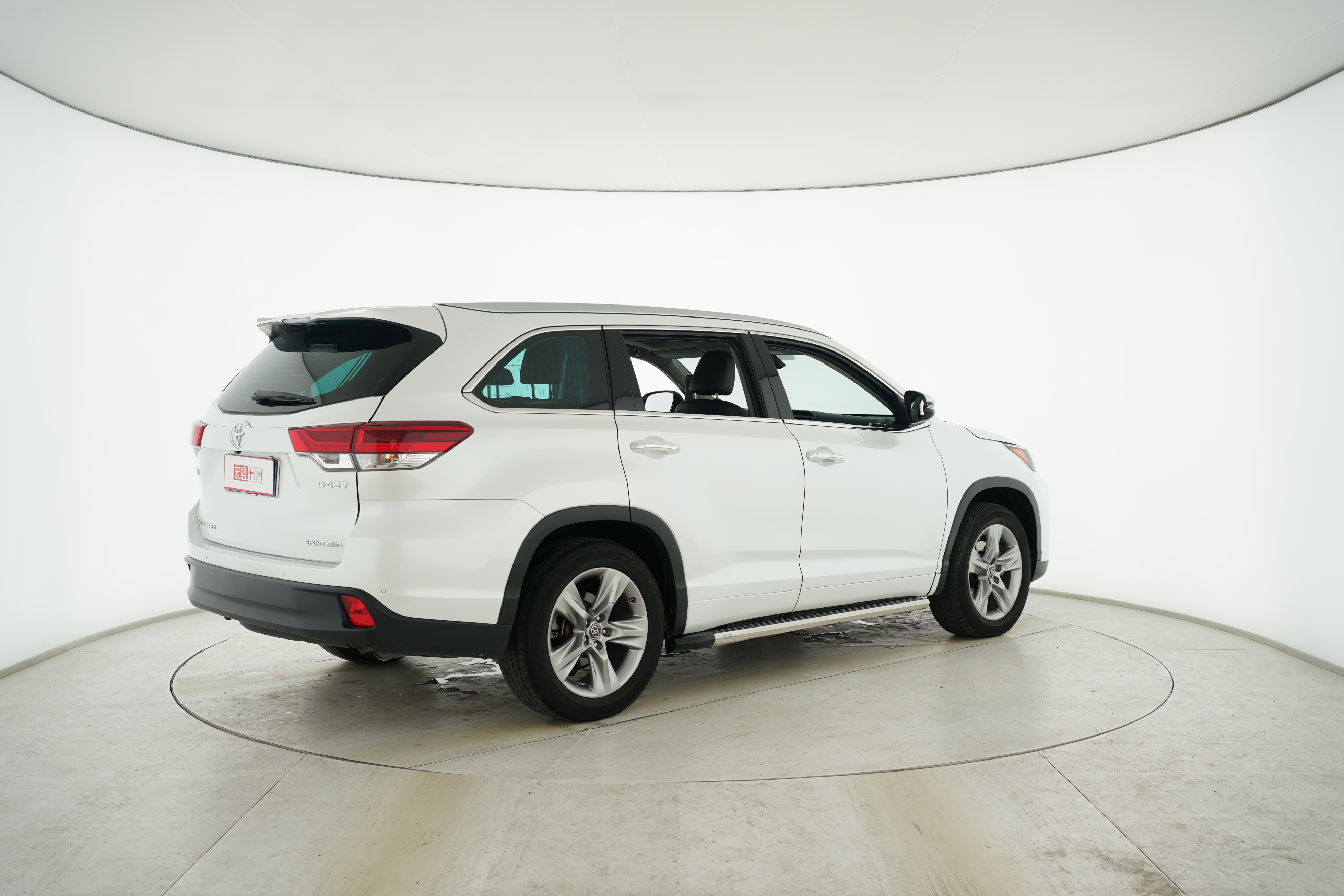 Toyota Highlander 2021 — фото 12