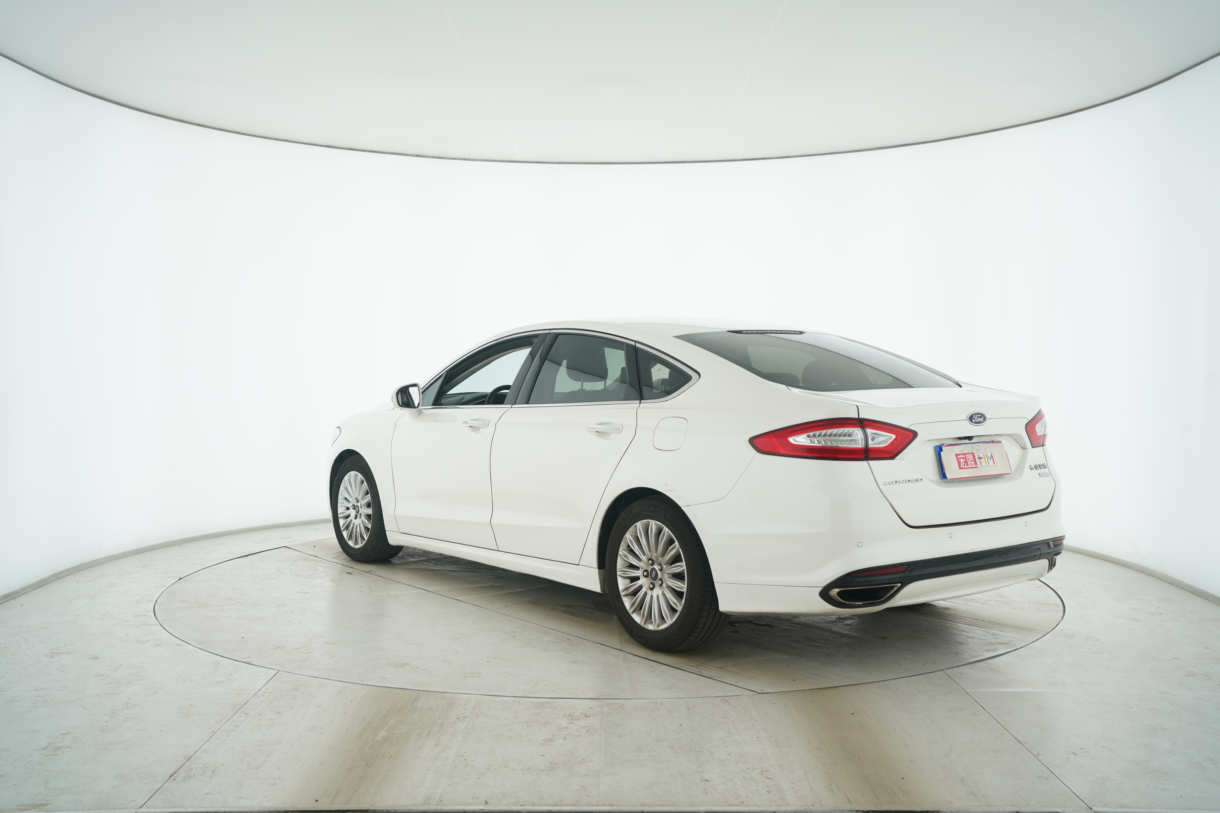 Ford Mondeo 2013 — фото 4