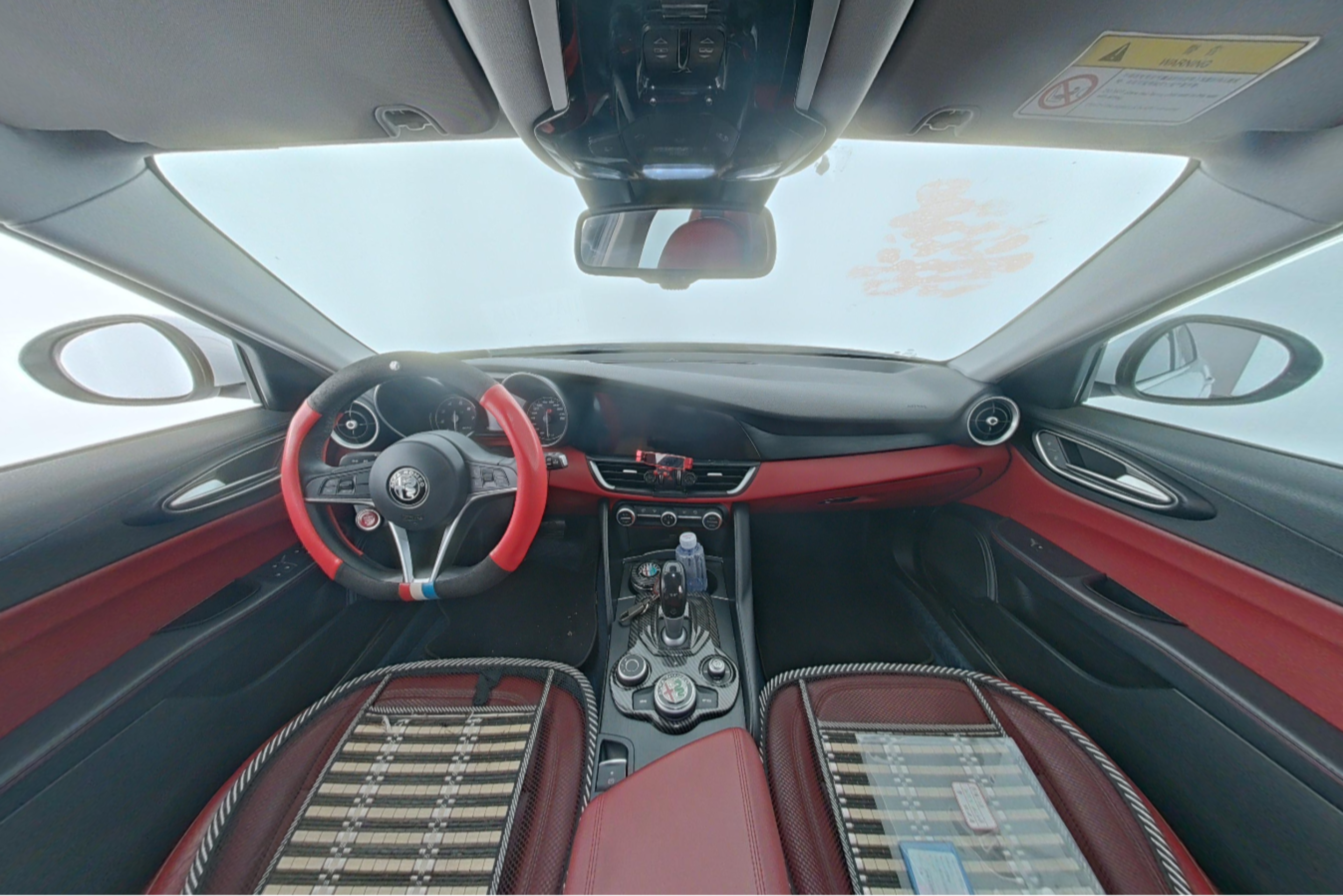 Alfa Romeo Giulia Juliet 2023 — фото 14