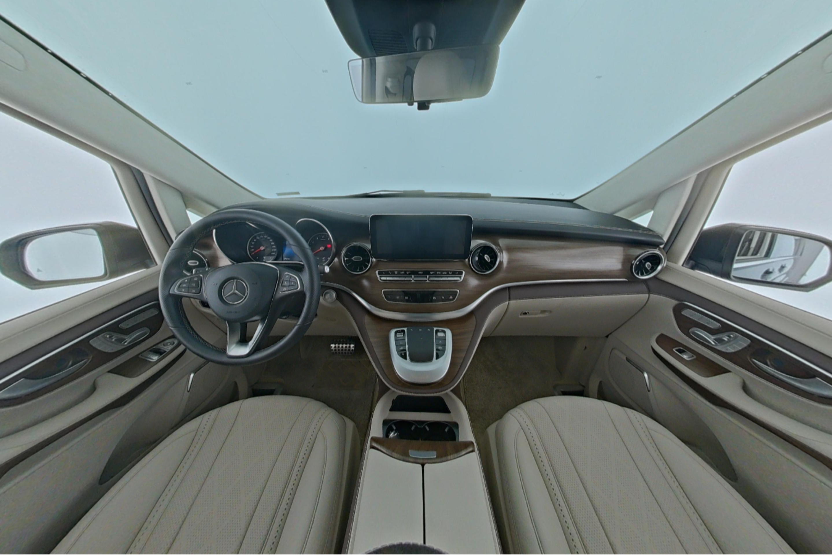 Mercedes Benz V-Class 2020 — фото 14