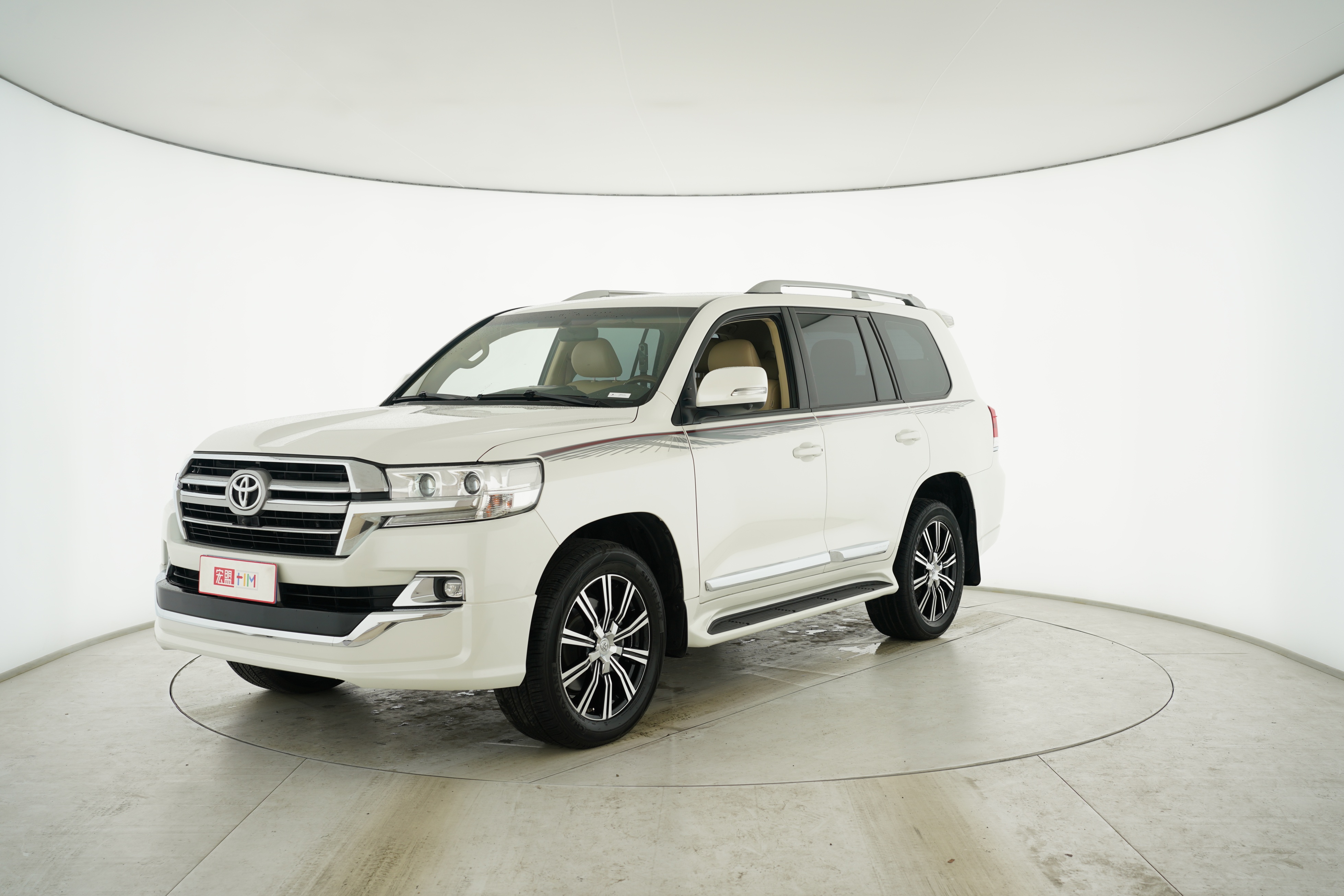 Toyota Land Cruiser (Imported) 2016 — фото 1