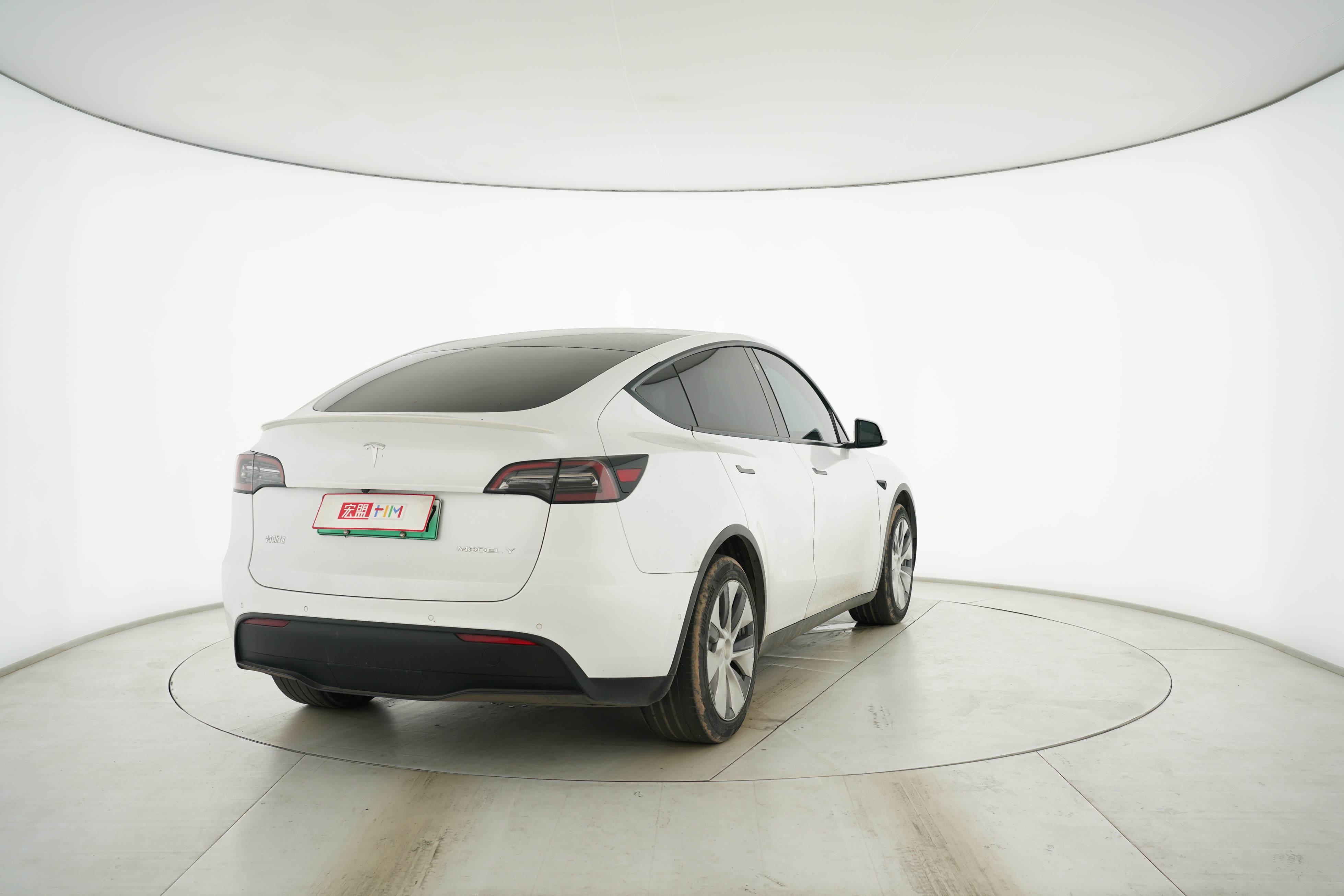 Tesla Model Y 2021 — фото 13