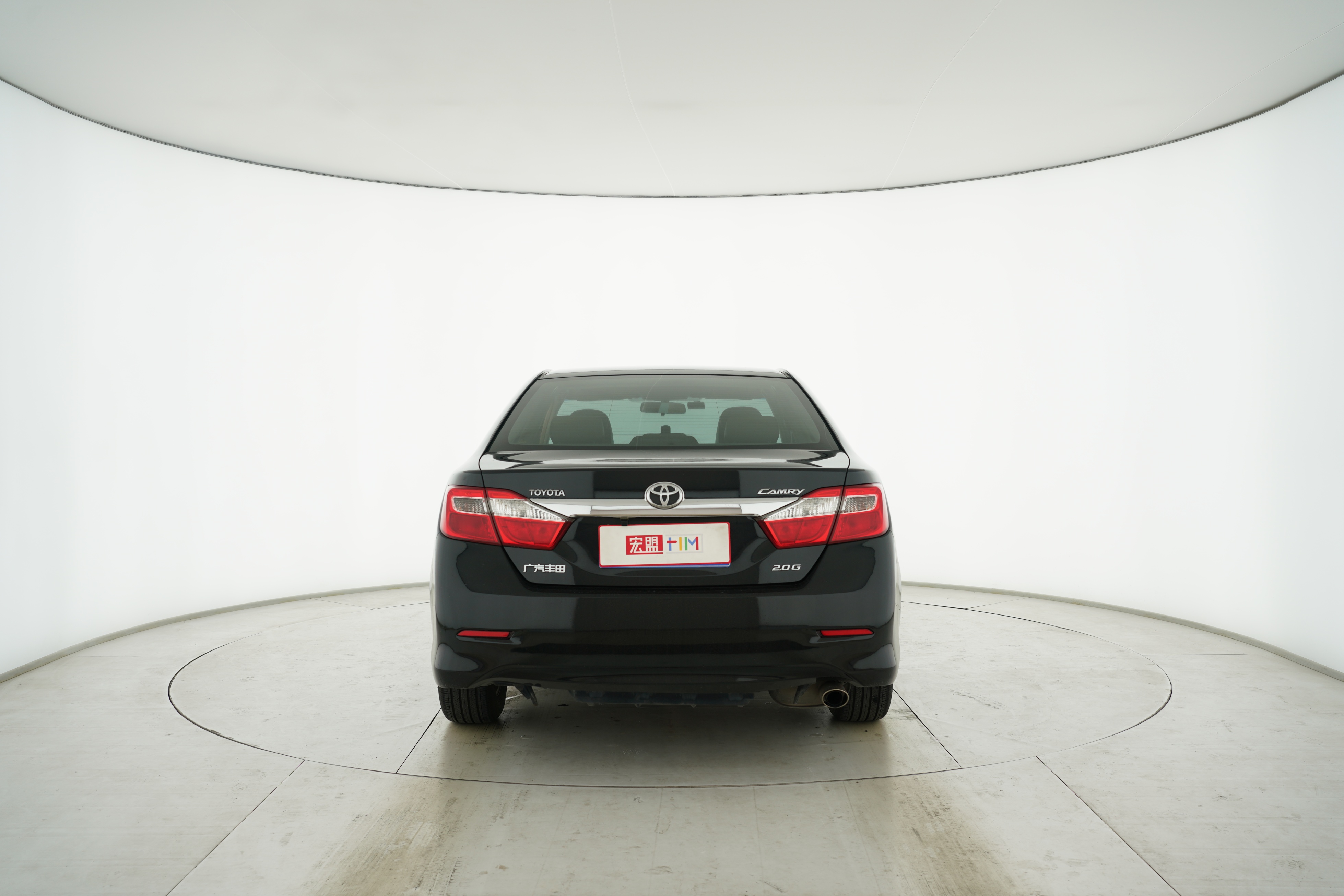 Toyota Camry 2014 — фото 3