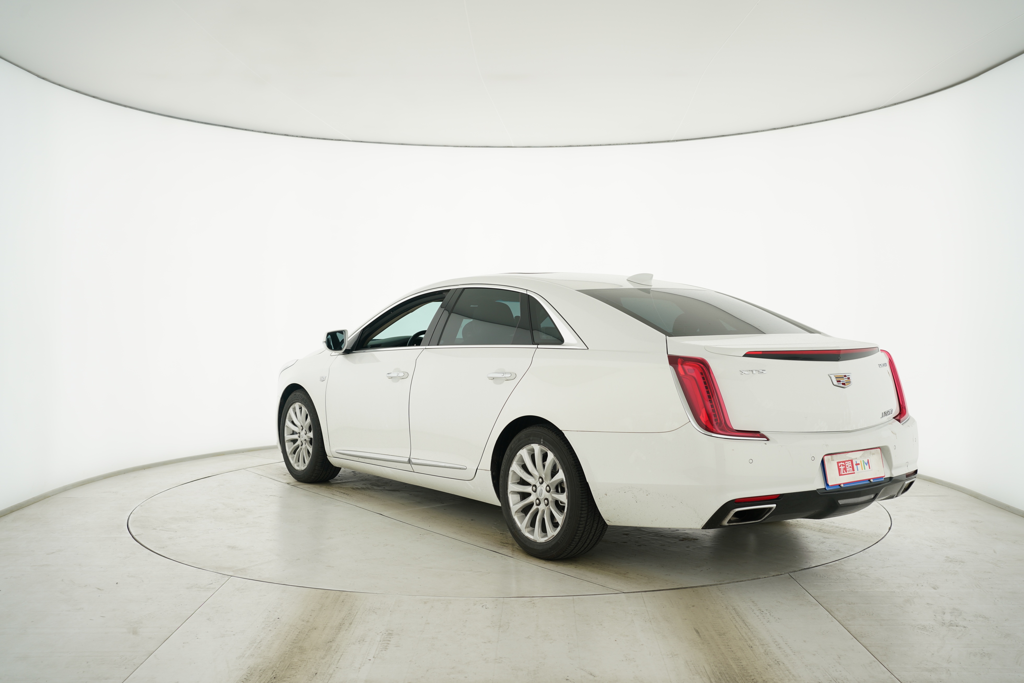 Cadillac XTS 2018 — фото 4